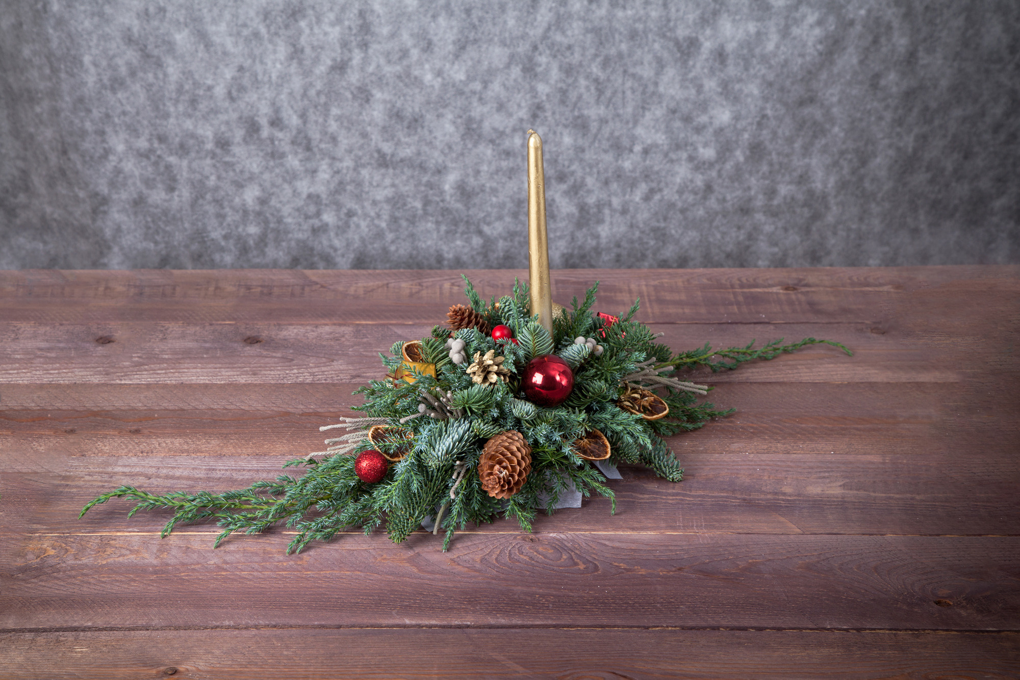 Новогодняя композиция. Флорист Маргарита Гладкова