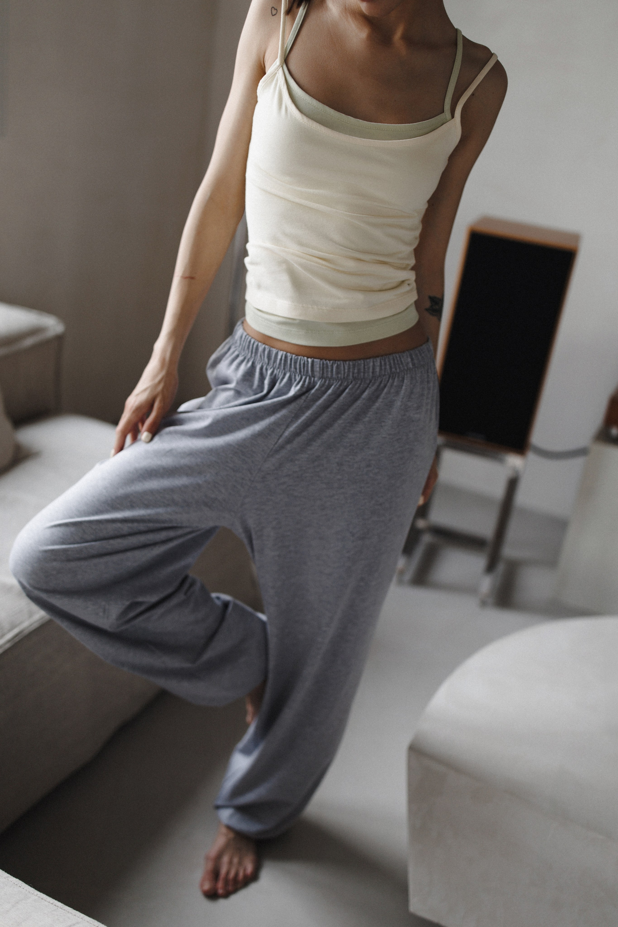 NEW FIELD NOTES. COMMON MUSE