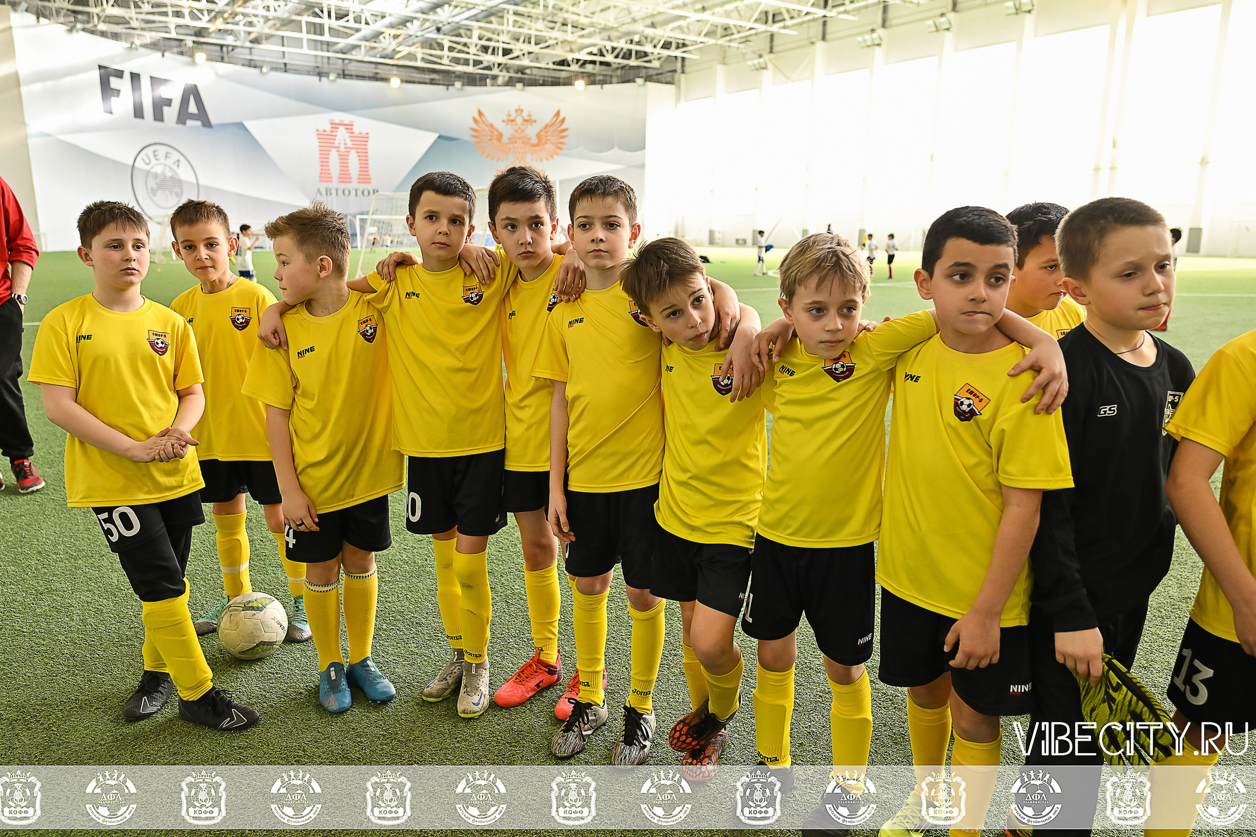 КУБОК БАЛТИЙСКОЙ ЛИГИ ПО МИНИ-ФУТБОЛУ U9 ЗЛ. VIBECITY.RU Вайб Сити Ру Фоторепортажи Фотоотчеты Калининград