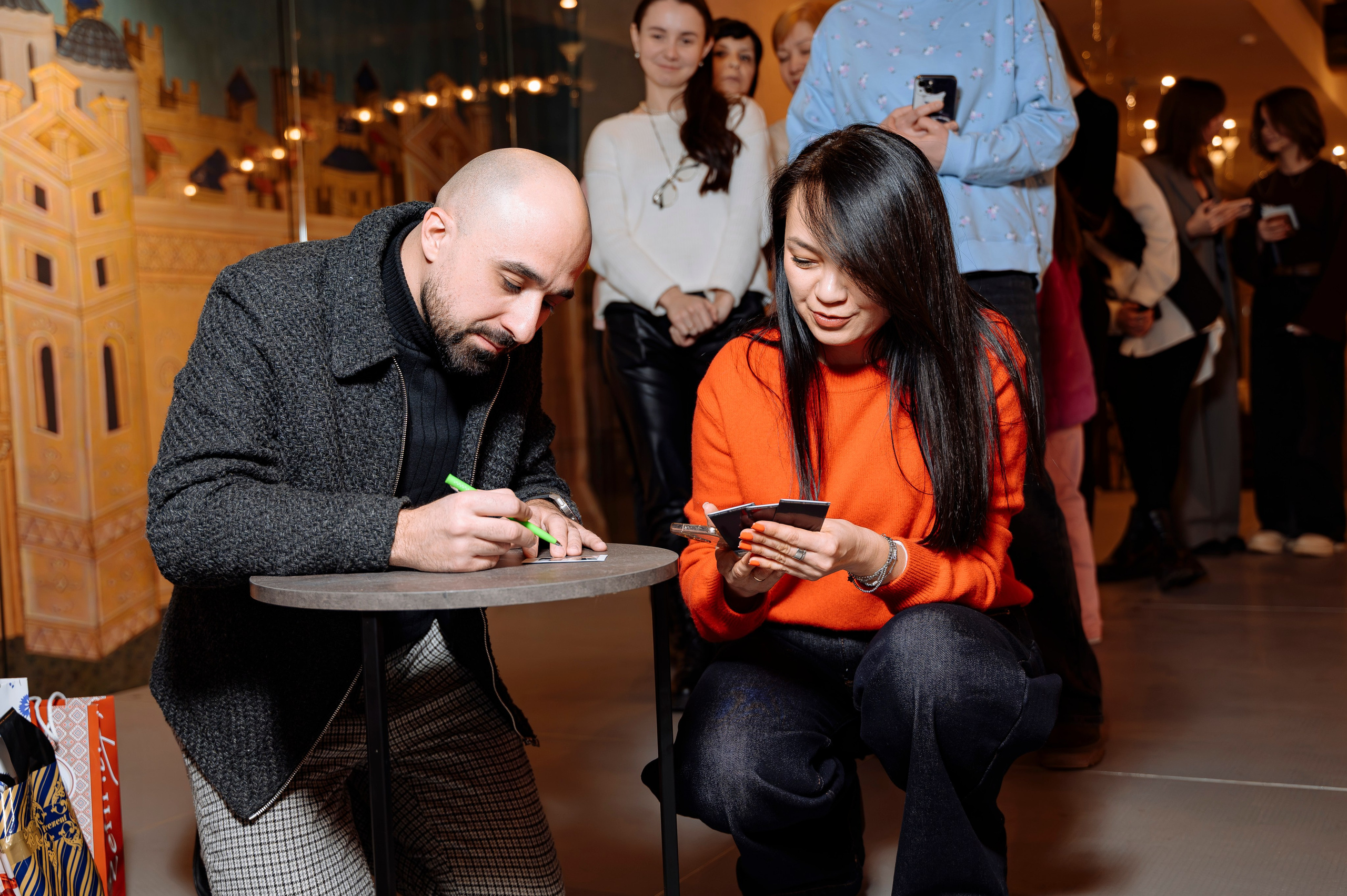 Репортажная съемка, съемка мероприятия, проект factor.by, финалист factor.by, Шамхал Хачатурян, Ибрагим Карасов, фактор бай, фотограф Ольга Шаповалова, съемка фанатов, минск, беларусь