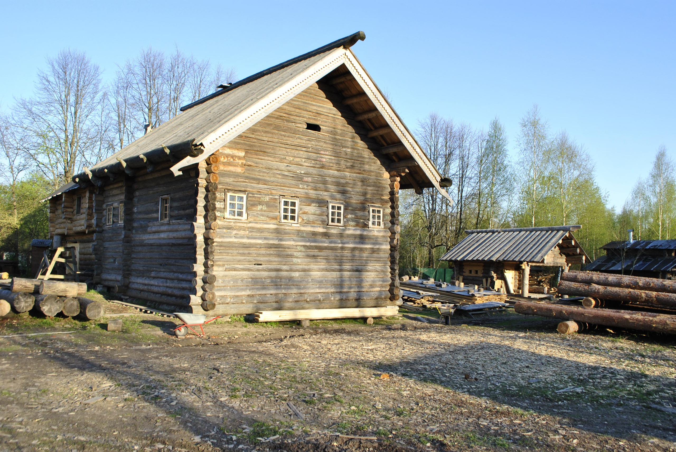 1. Русский дом в буквальном смысле. Новое Старое — русское деревянное зодчество