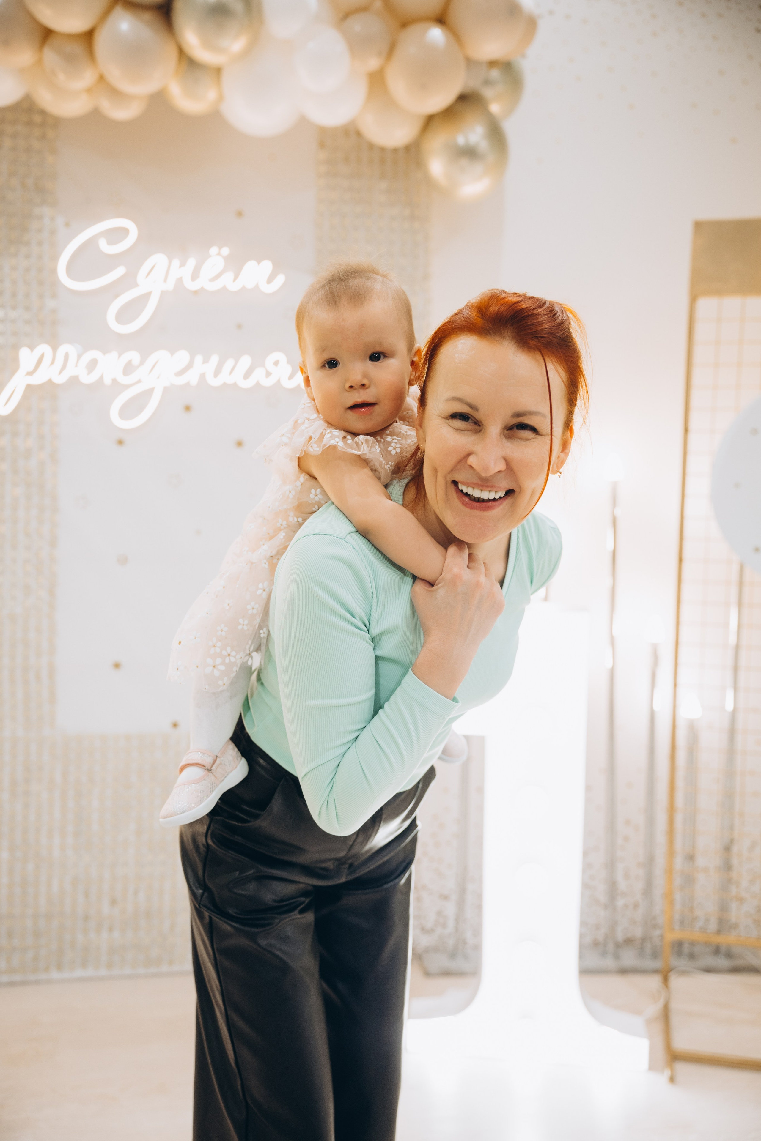 Аюне год. Свадебный, семейный фотограф в Иркутске Светлана Макаричева