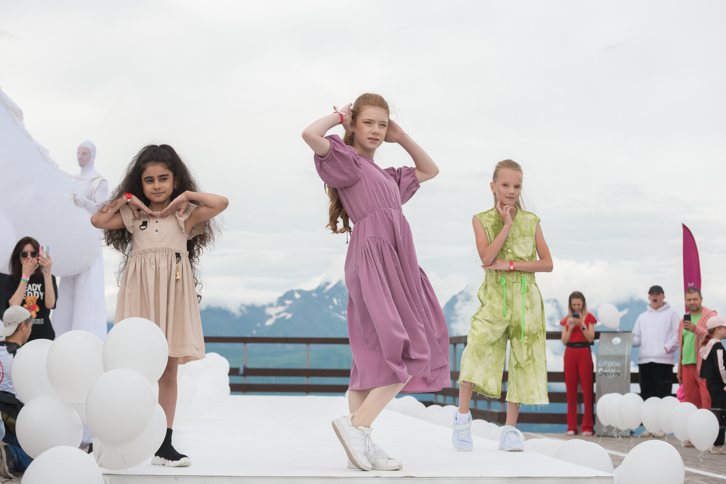 Высокогорный показ в Сочи. Портретный фотограф в Москве Алексей Михайлов