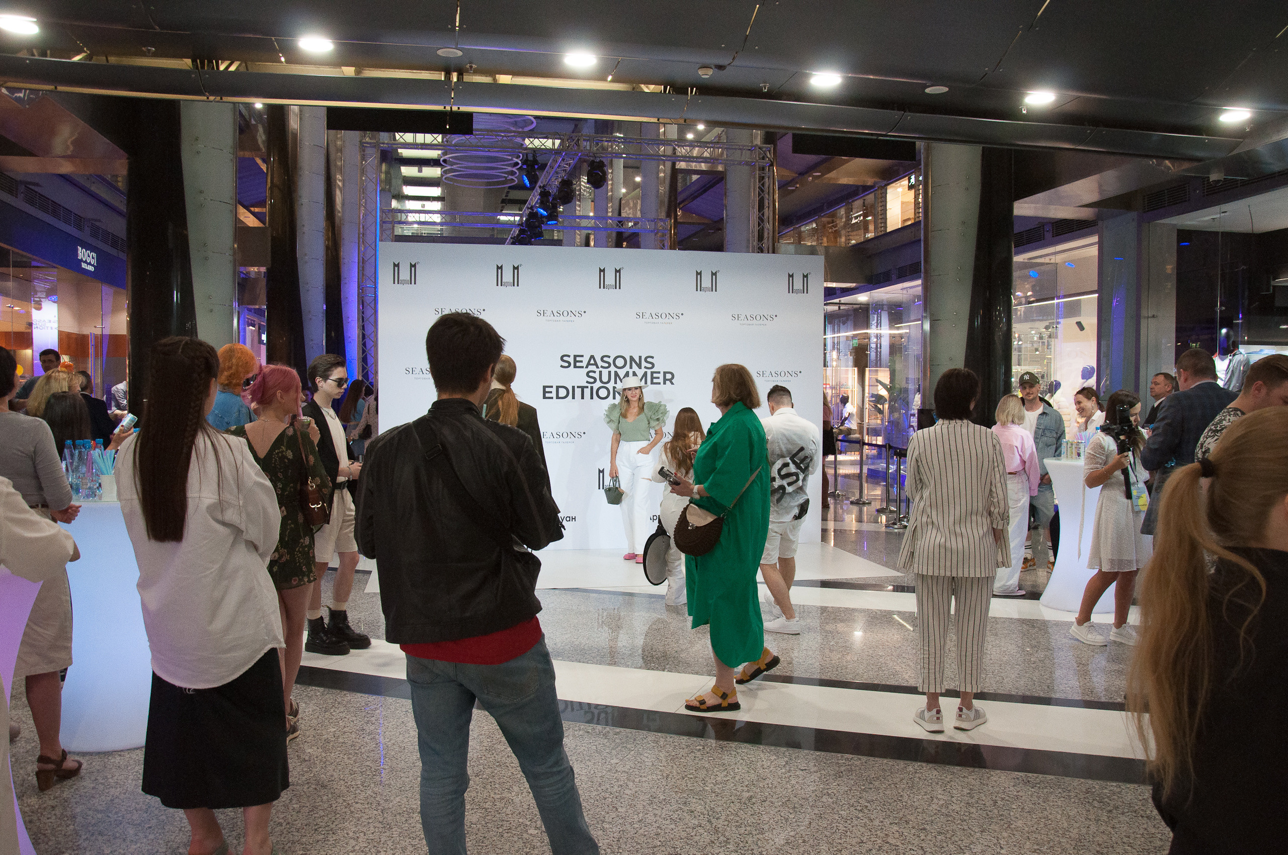 Показ от JK Beachwear и Sexy Fish Jewelry на Seasons Summer Edition. Портретный фотограф в Москве Алексей Михайлов