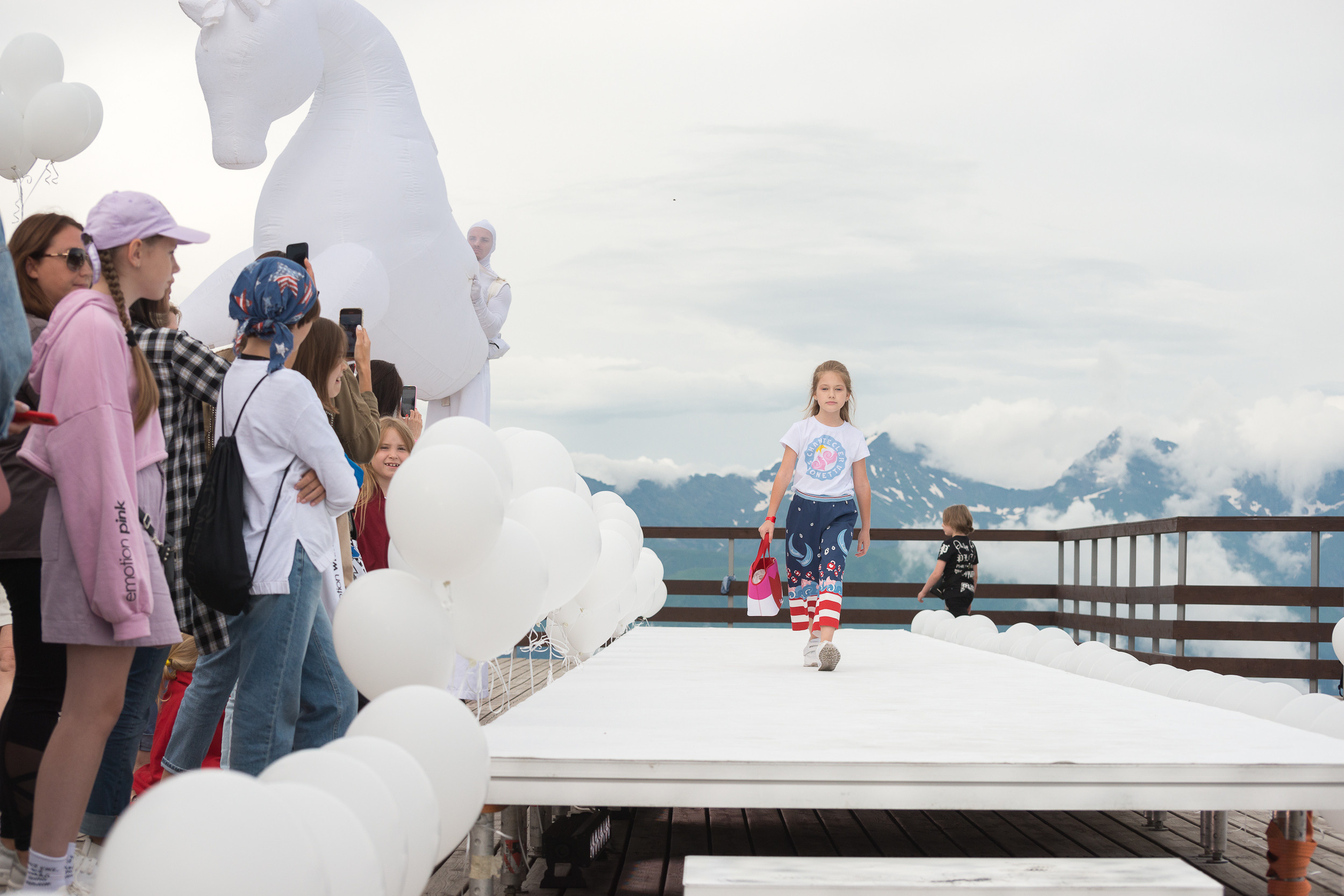 Высокогорный показ в Сочи. Портретный фотограф в Москве Алексей Михайлов