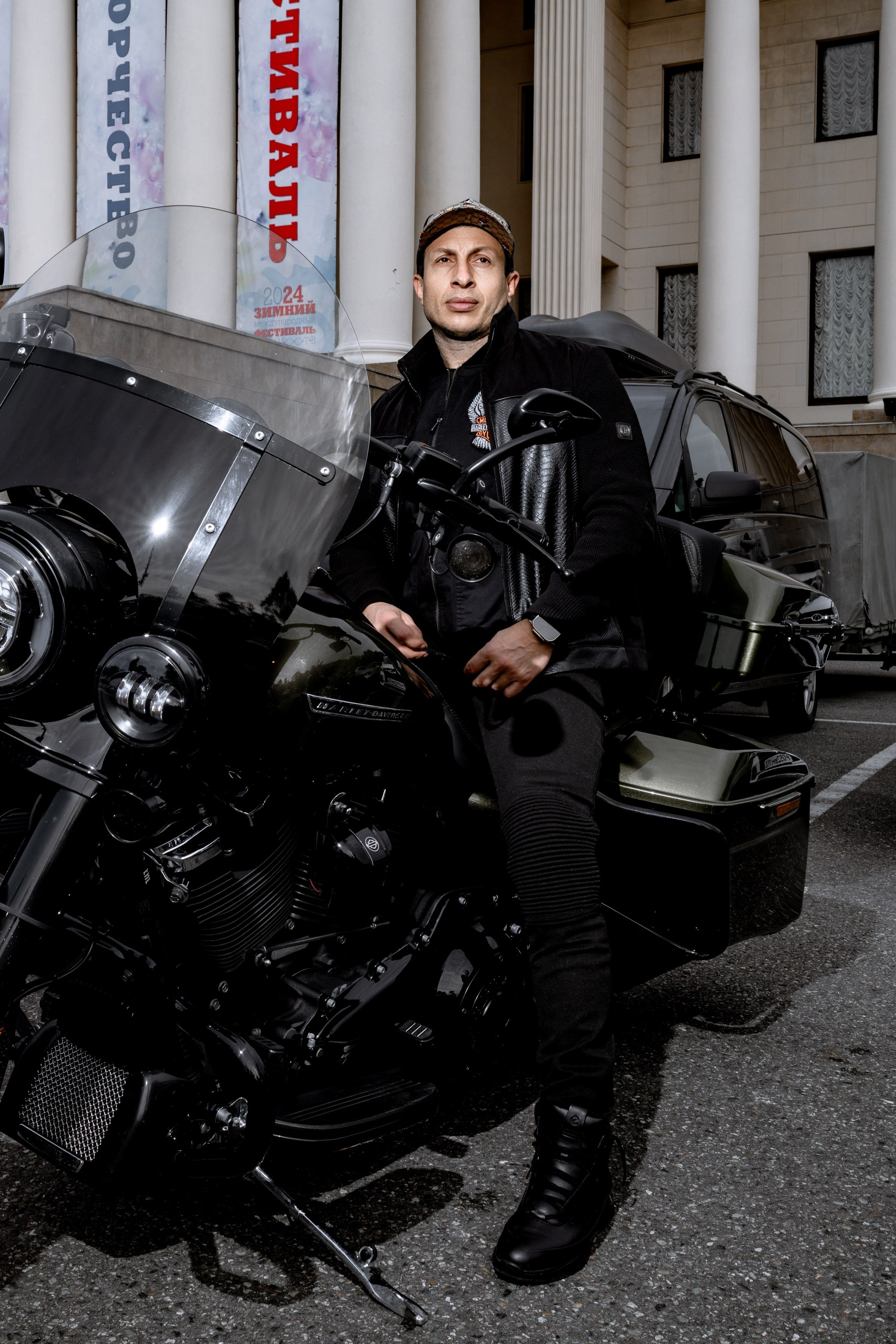 Клуб Harley Davidson. Свадебный фотограф ростов-на-Дону / Сочи / Москва