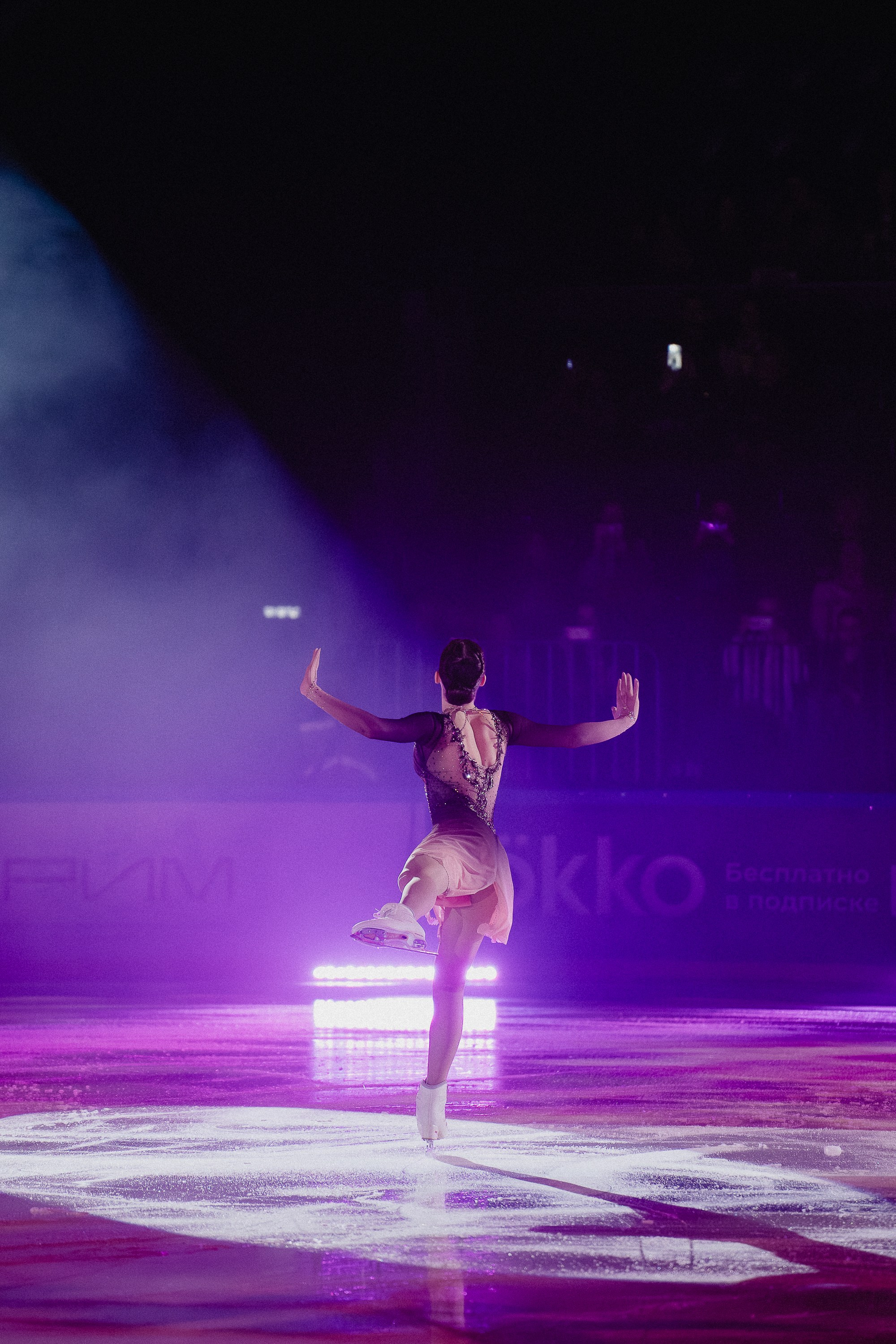 Шоу Этери Тутберидзе в Новосибирске. Воробьева Ксения — Спортивный и танцевальный фотограф Новосибирск