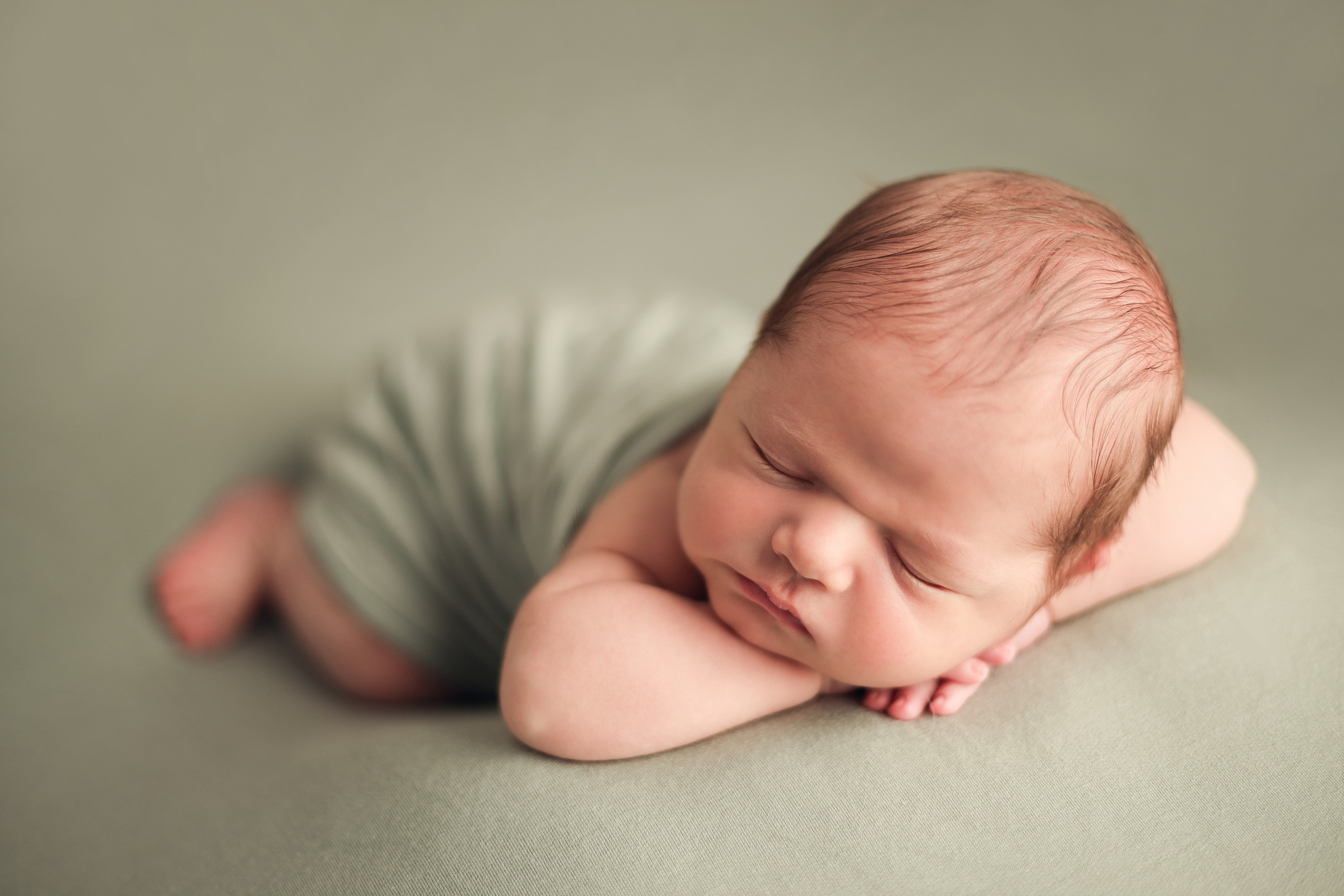 Фотограф новорождённых в Краснодаре Евгения Кузминова