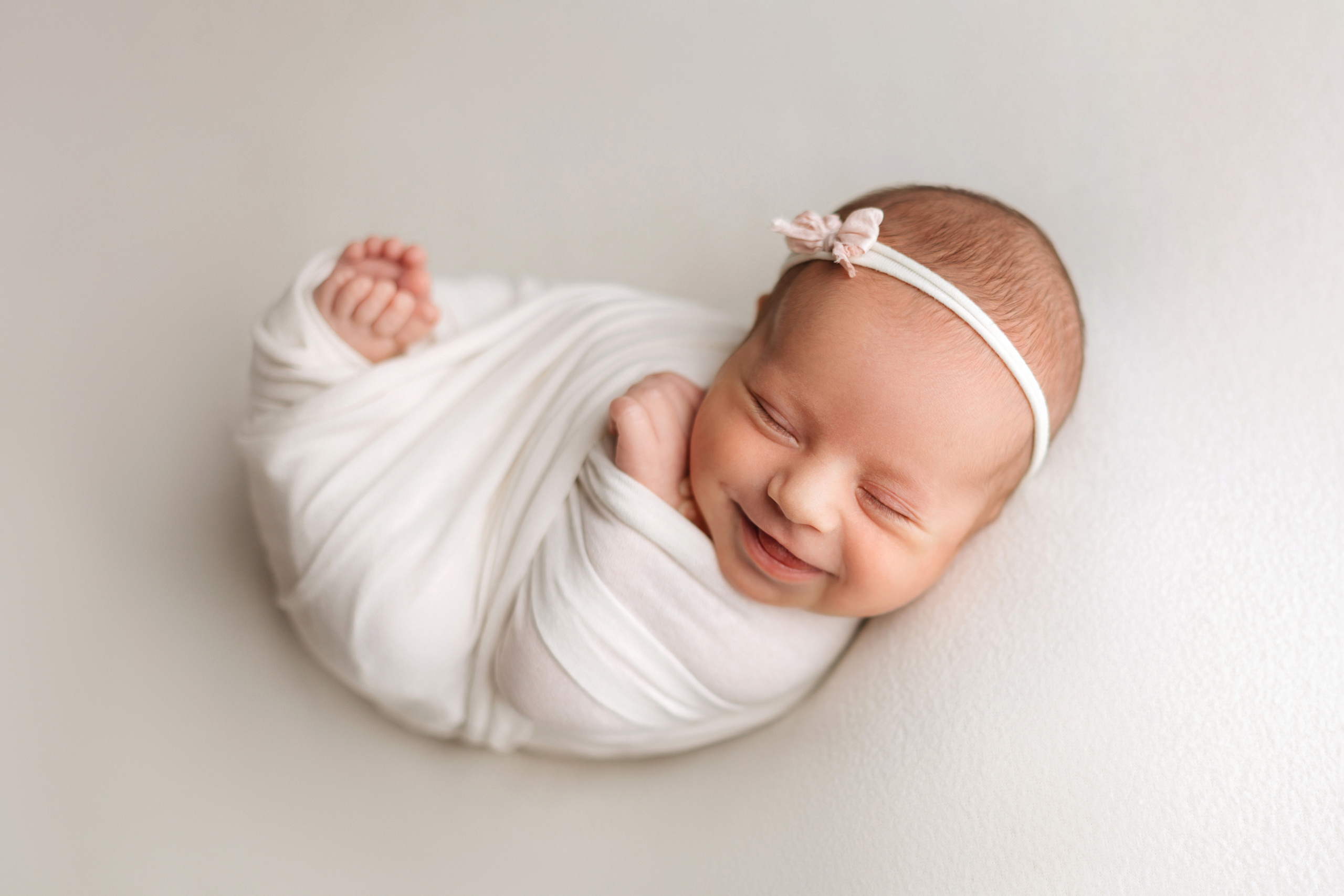 Фотограф новорождённых в Краснодаре Евгения Кузминова