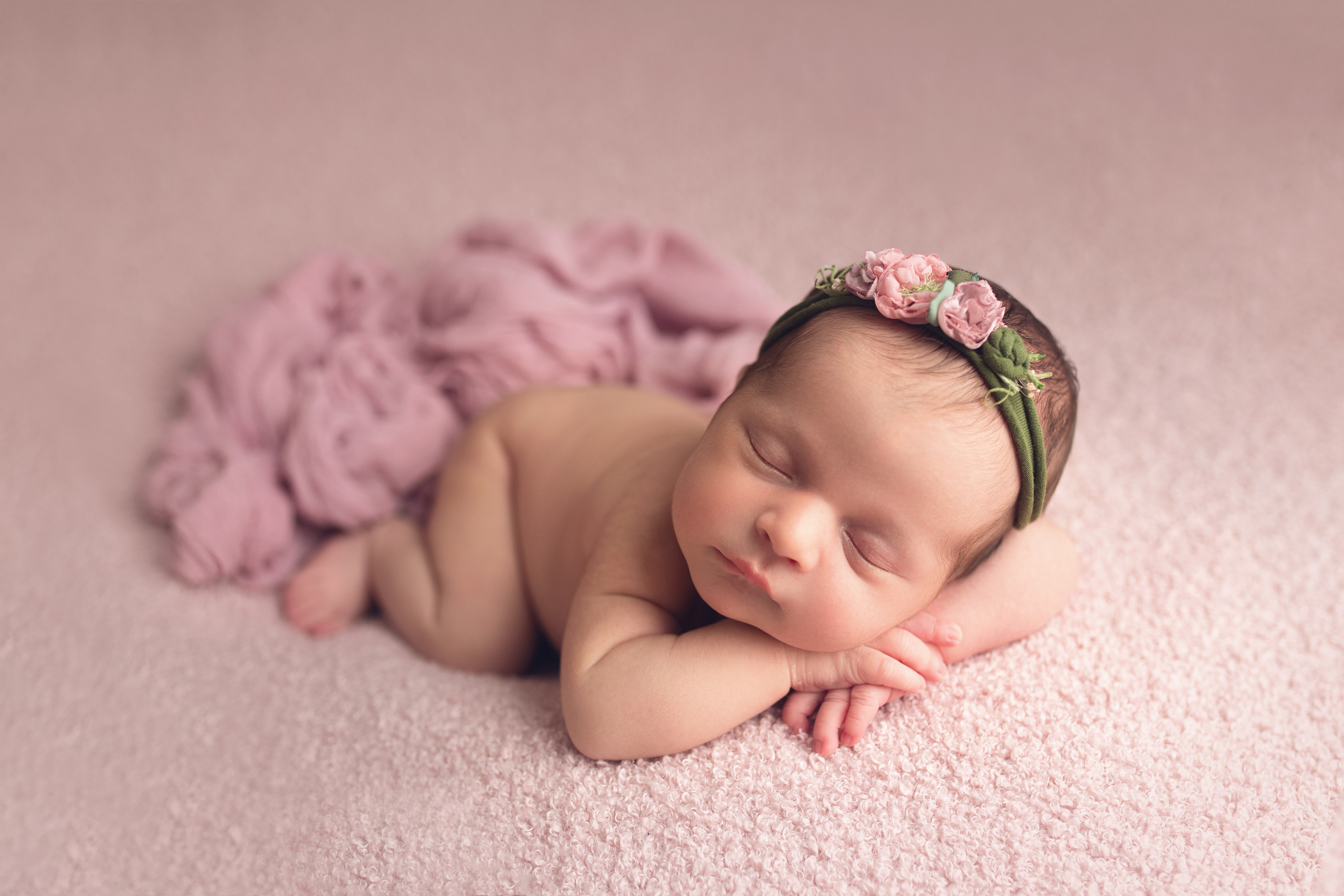 Фотограф новорождённых в Краснодаре Евгения Кузминова