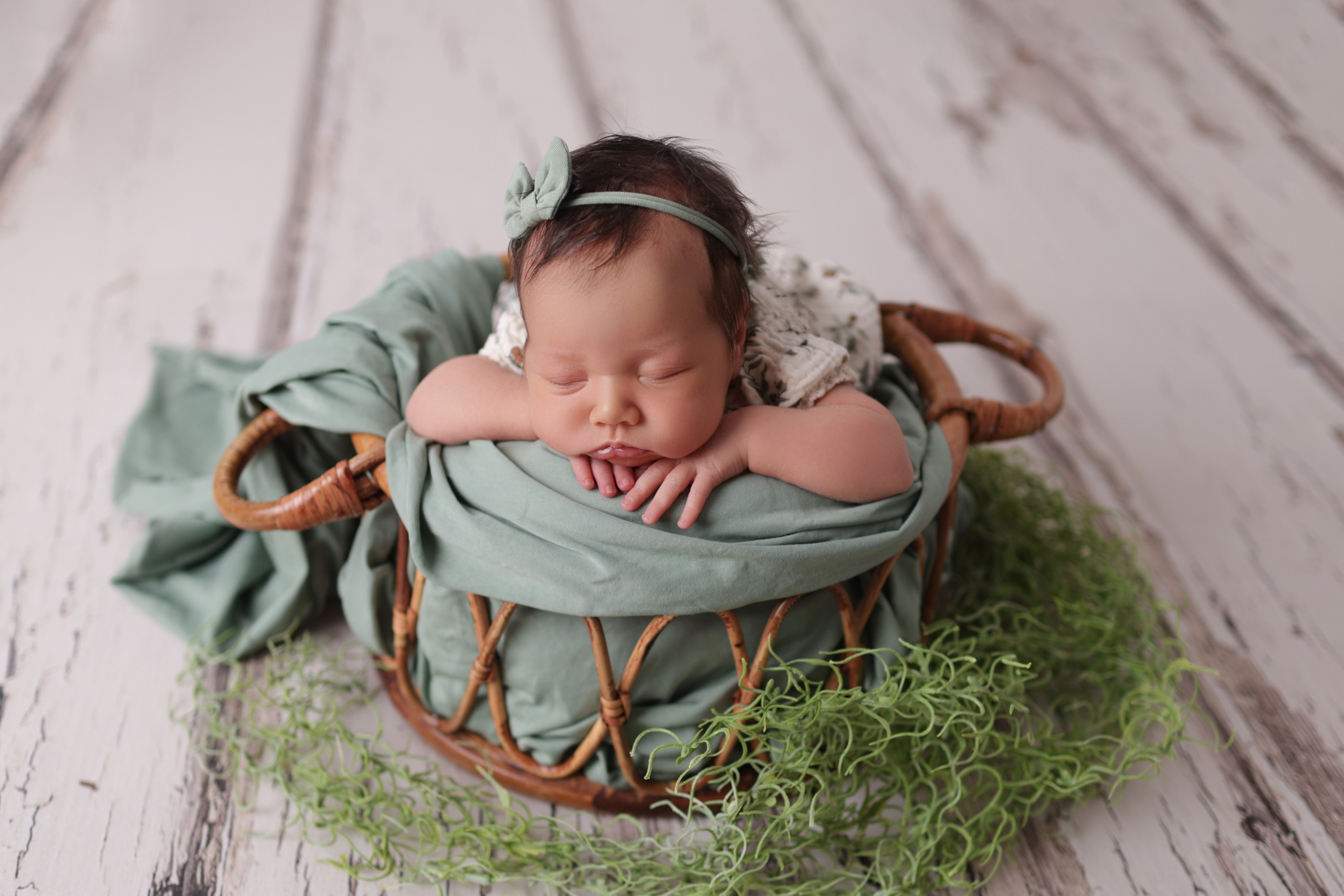 Новорожденные. Нина Зеленева фотограф новорожденных