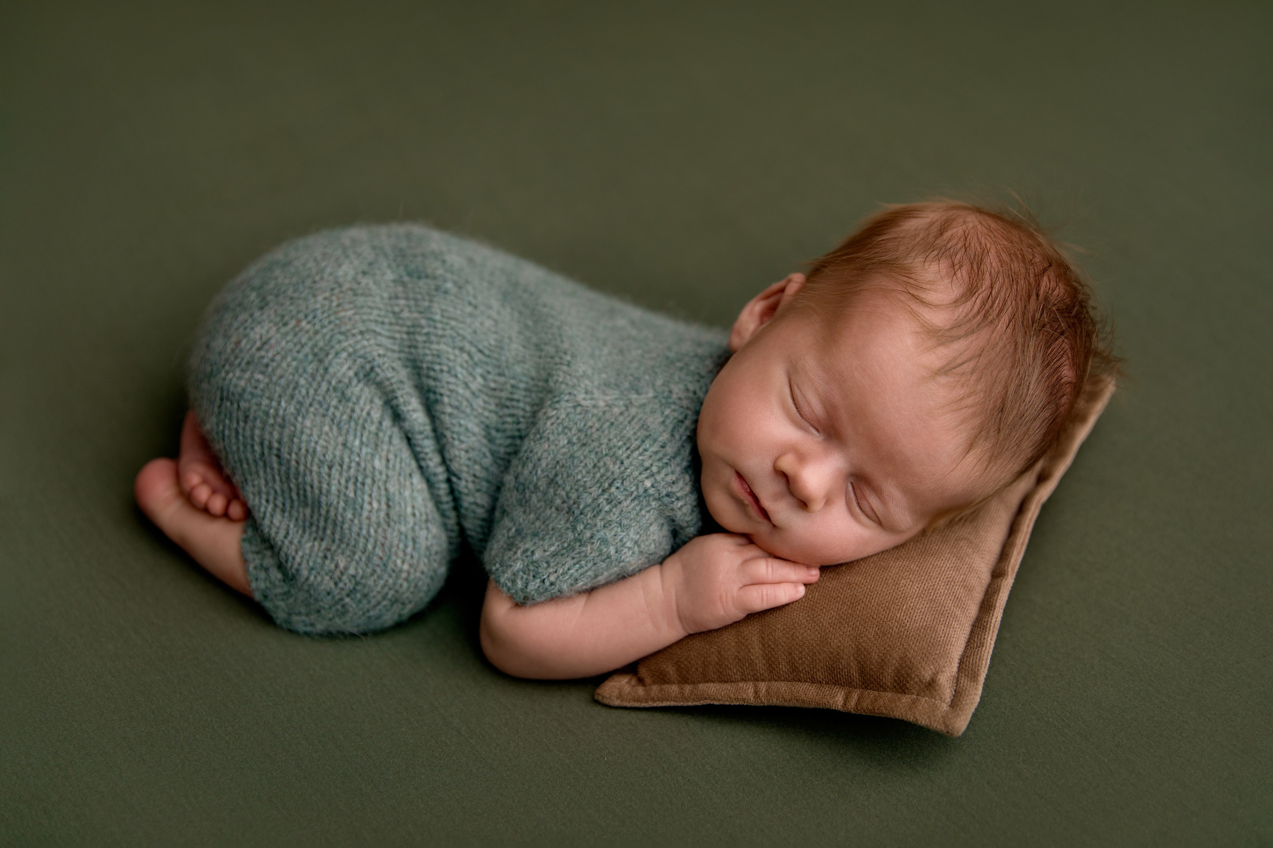 Профессиональный фотограф новорождённых в Москве Елена Сатюкова