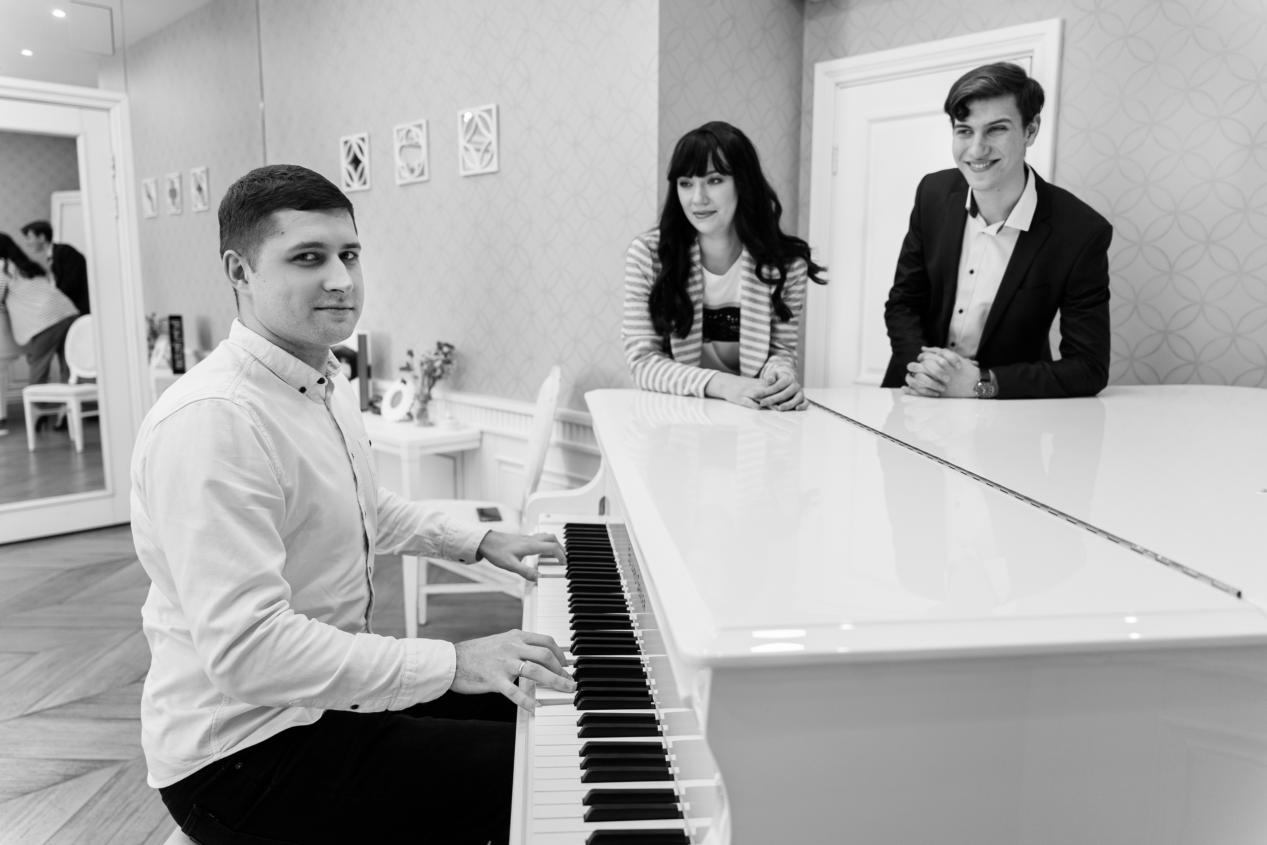 LLC. Фотограф Томск, Новосибирск Влад Свириденко