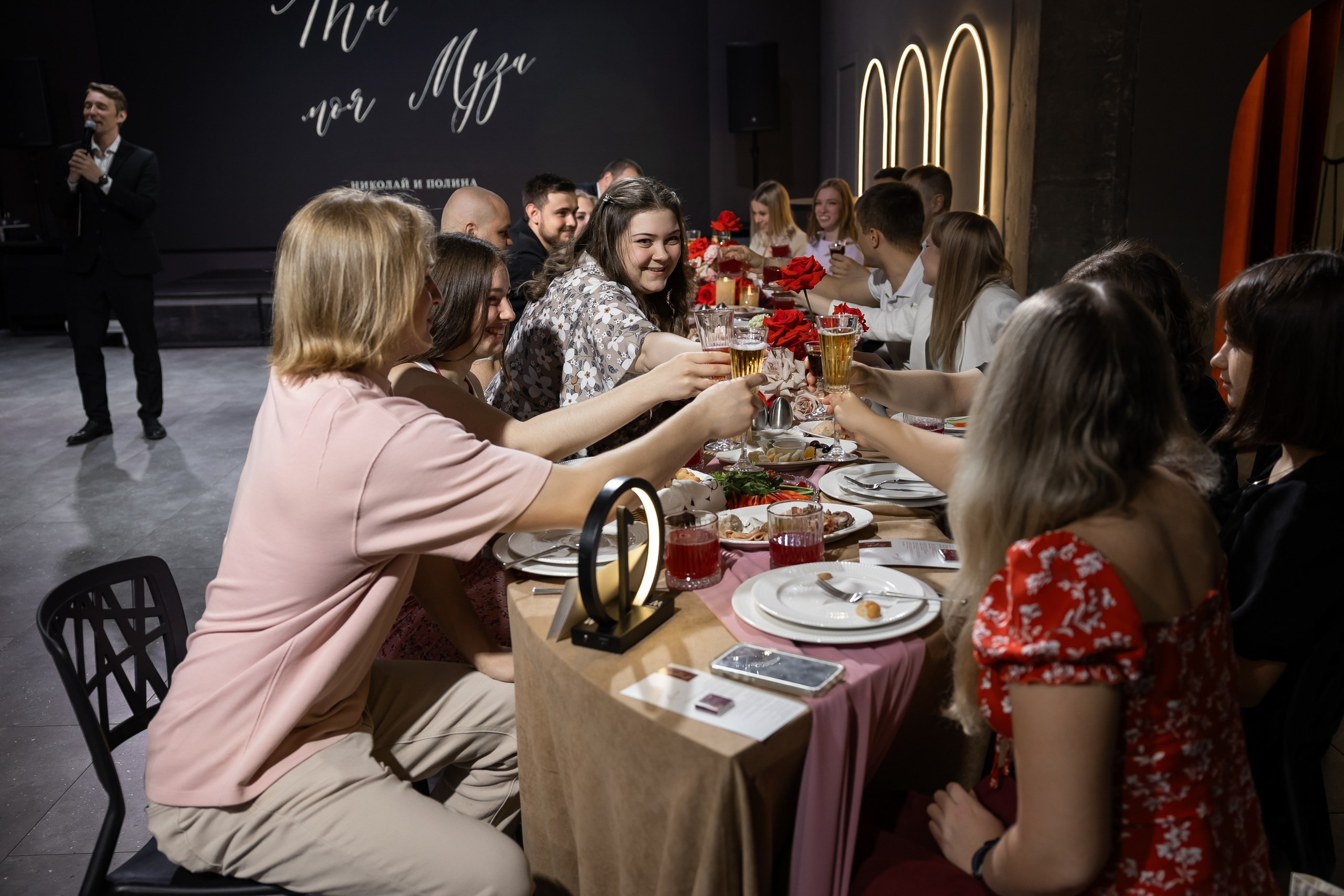 Веселые гости на свадьбе, лучший свадебный ведущий