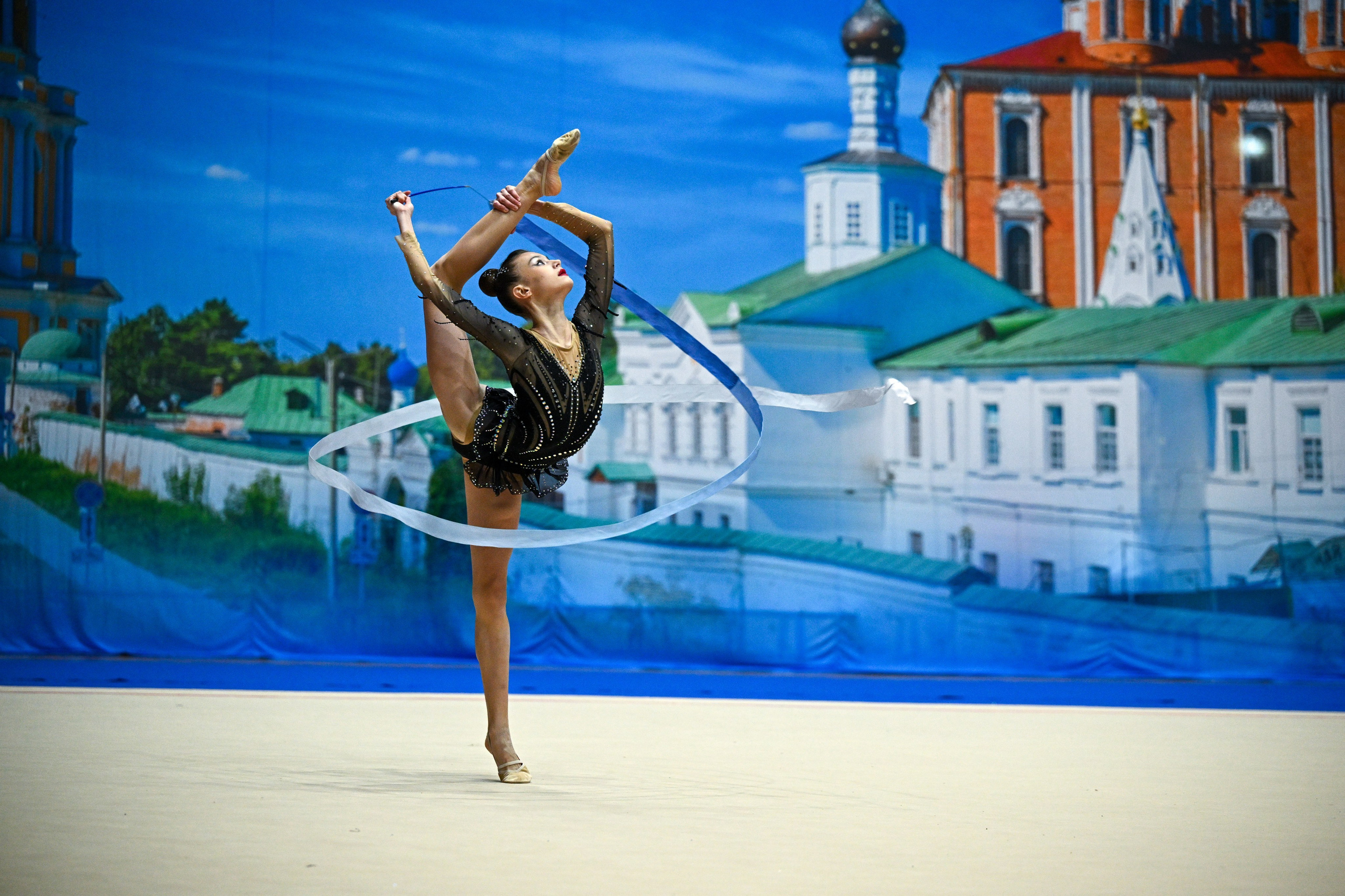 Всероссийские соревнования по художественной гимнастике «ОЛИМПИЙСКИЕ НАДЕЖДЫ на ПРИЗЫ ЧЕМПИОНКИ МИРА ЯНЫ ЛУКОНИНОЙ». ФОТОВИДЕОСПОРТ. Фото видео услуги на соревнованиях по художественной гимнастике. Видеотрансляция соревнований. Москва, ЦФО, ПФО