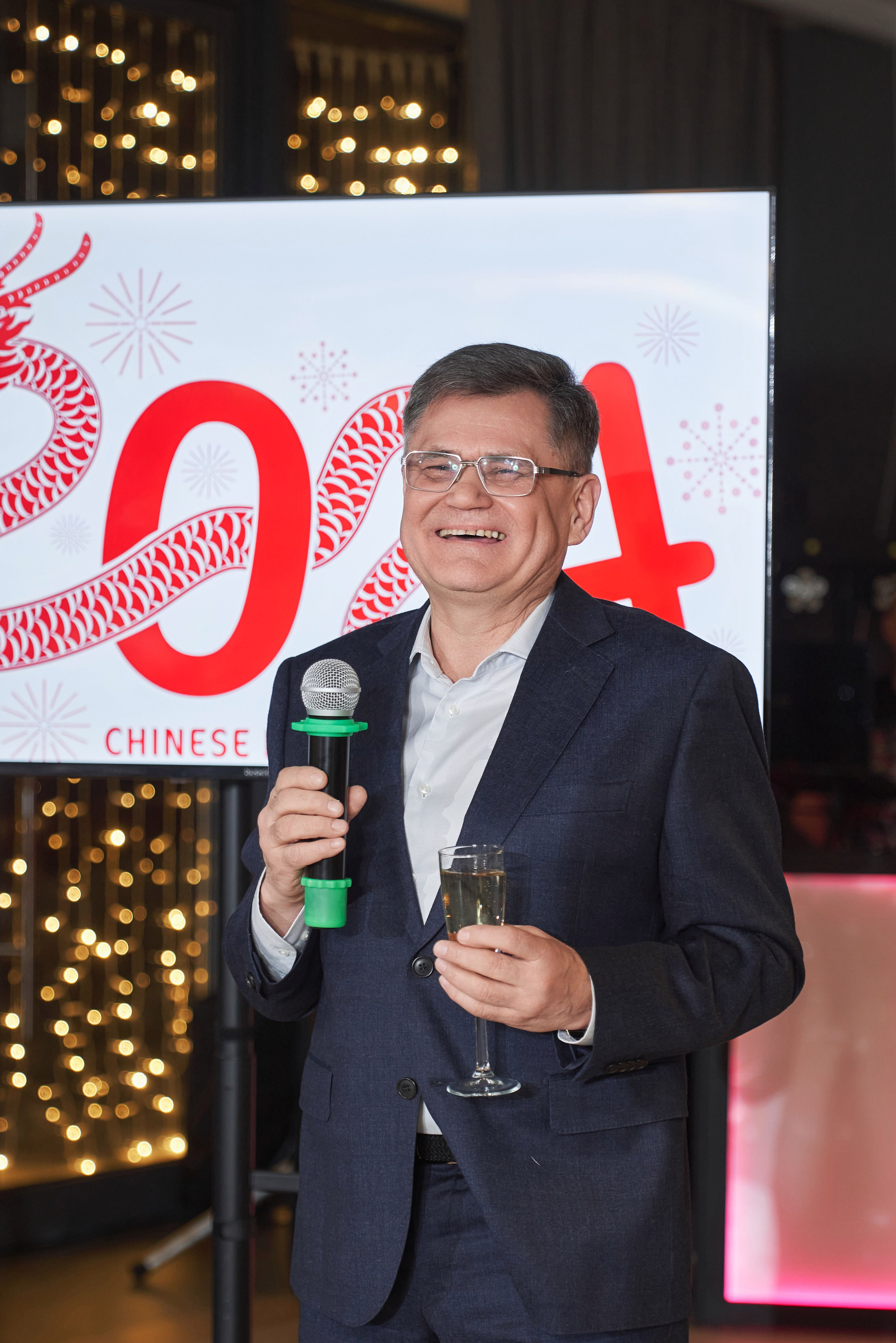 Новогодний корпоратив ДПС-Канцелярия в ресторане Медуза, Долгопрудный