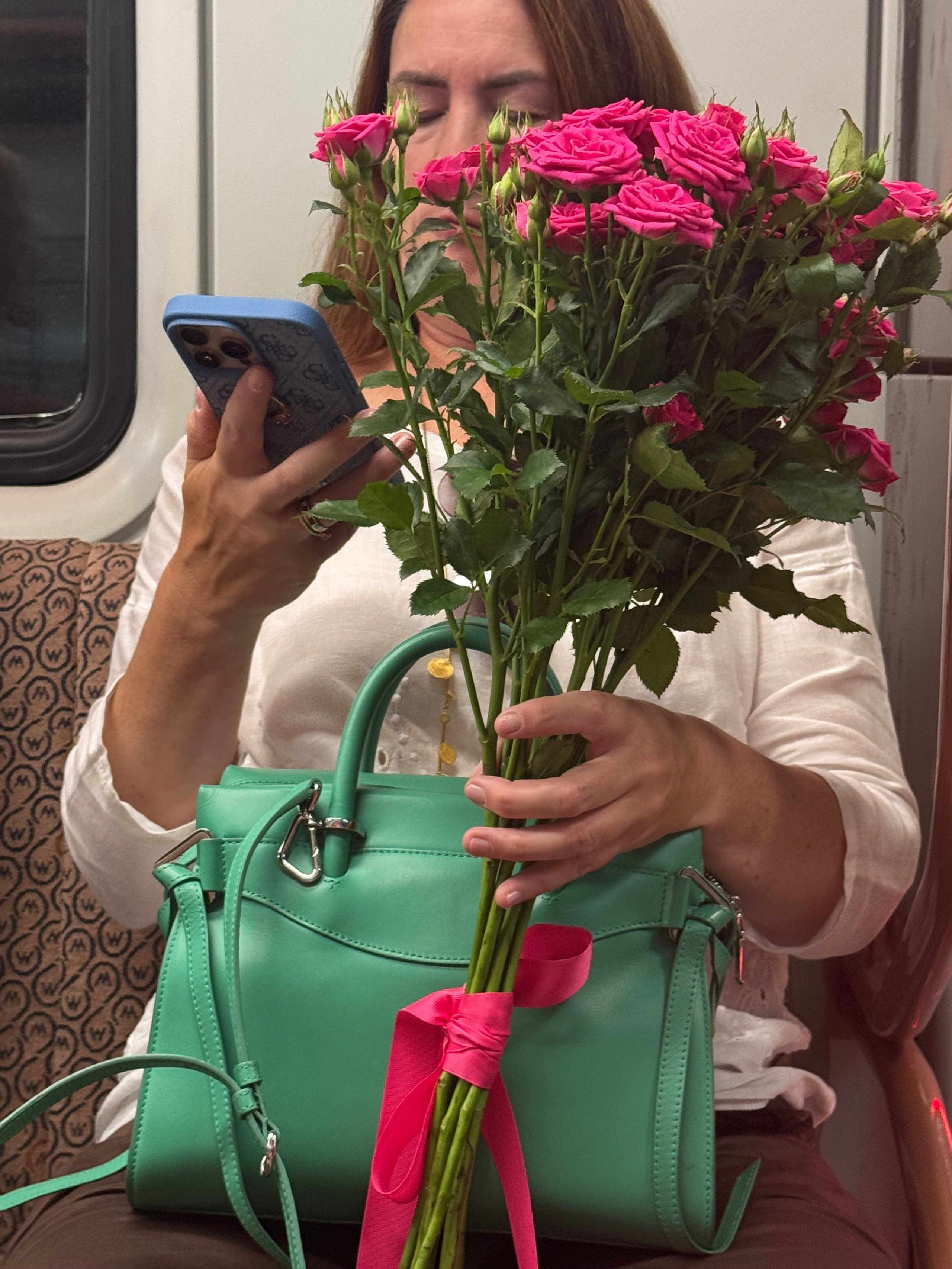 #руки_незнакомцев. Главная