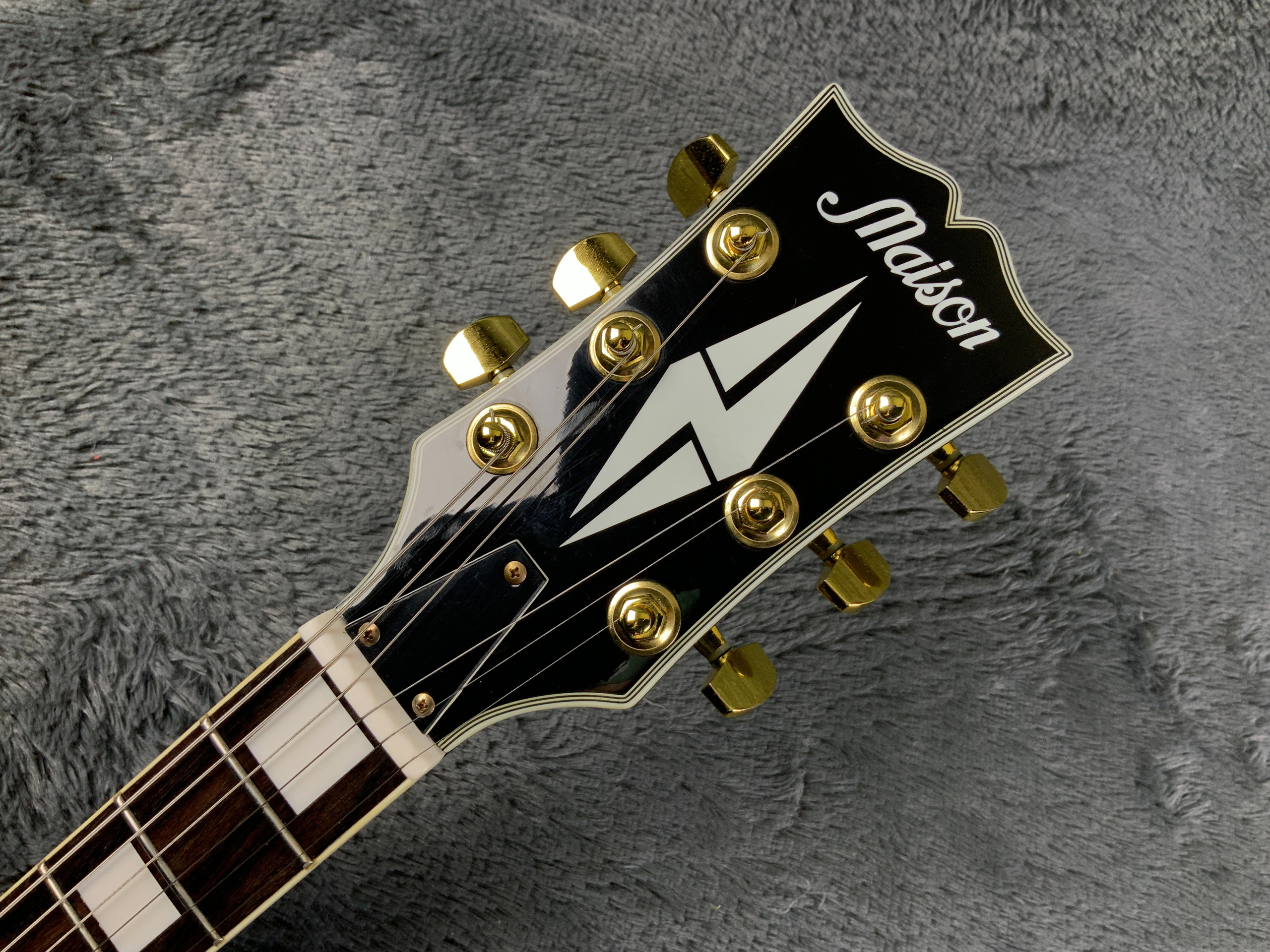 Maison Les Paul Custom China