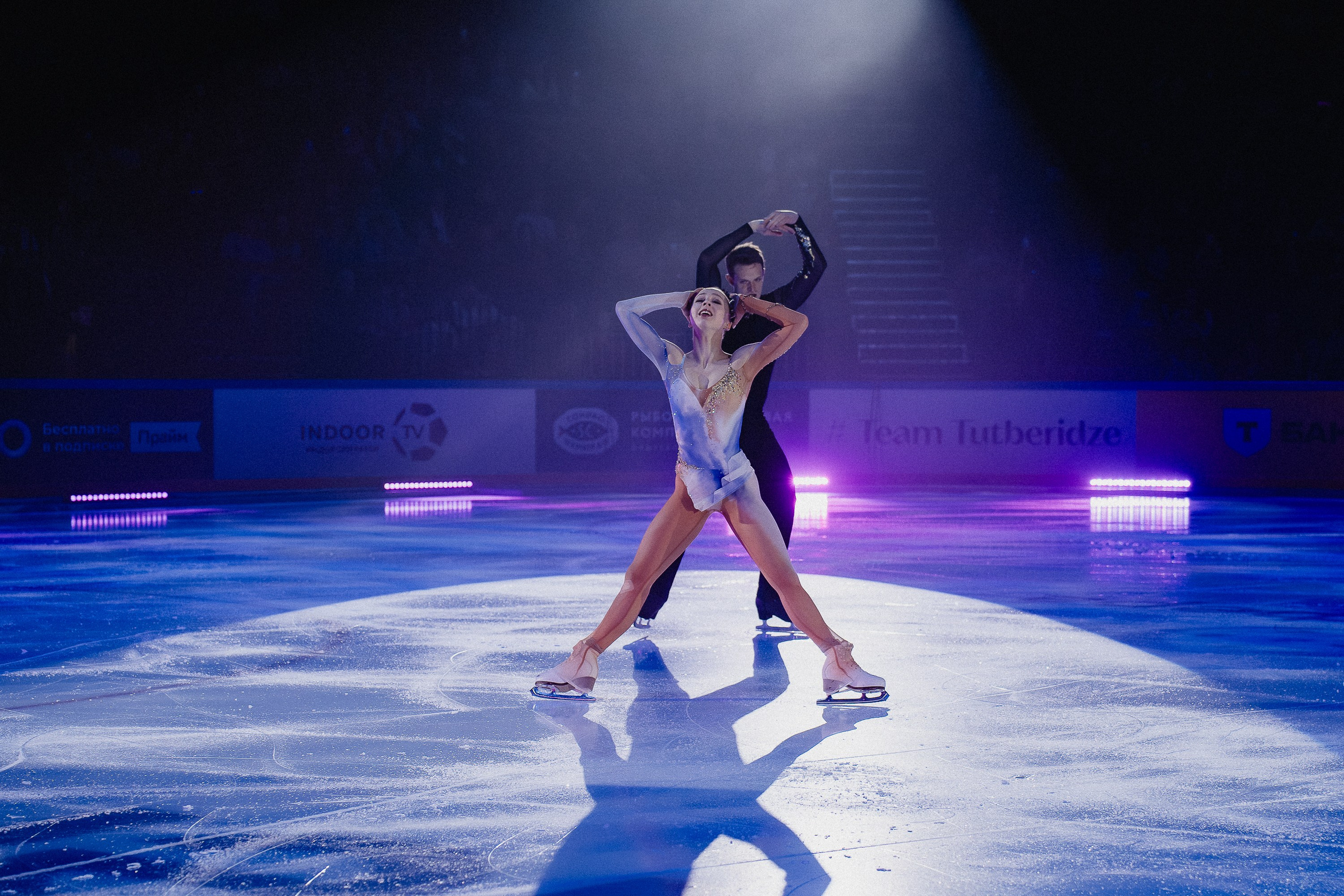 Шоу Этери Тутберидзе в Новосибирске. Воробьева Ксения — Спортивный и танцевальный фотограф Новосибирск