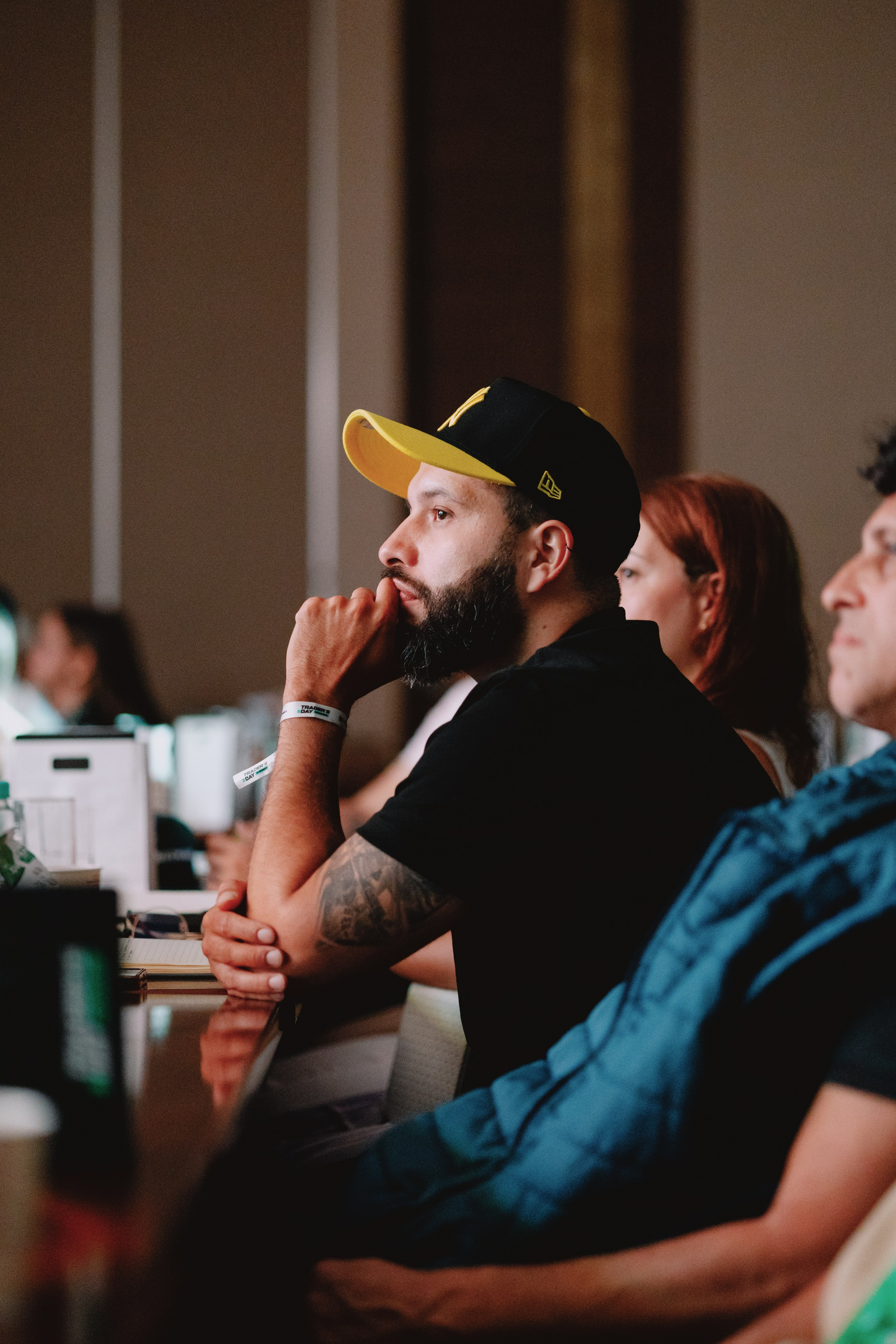 TRADERS DAY By NeomAAA Medellin. NeomAAA Funds Gallery