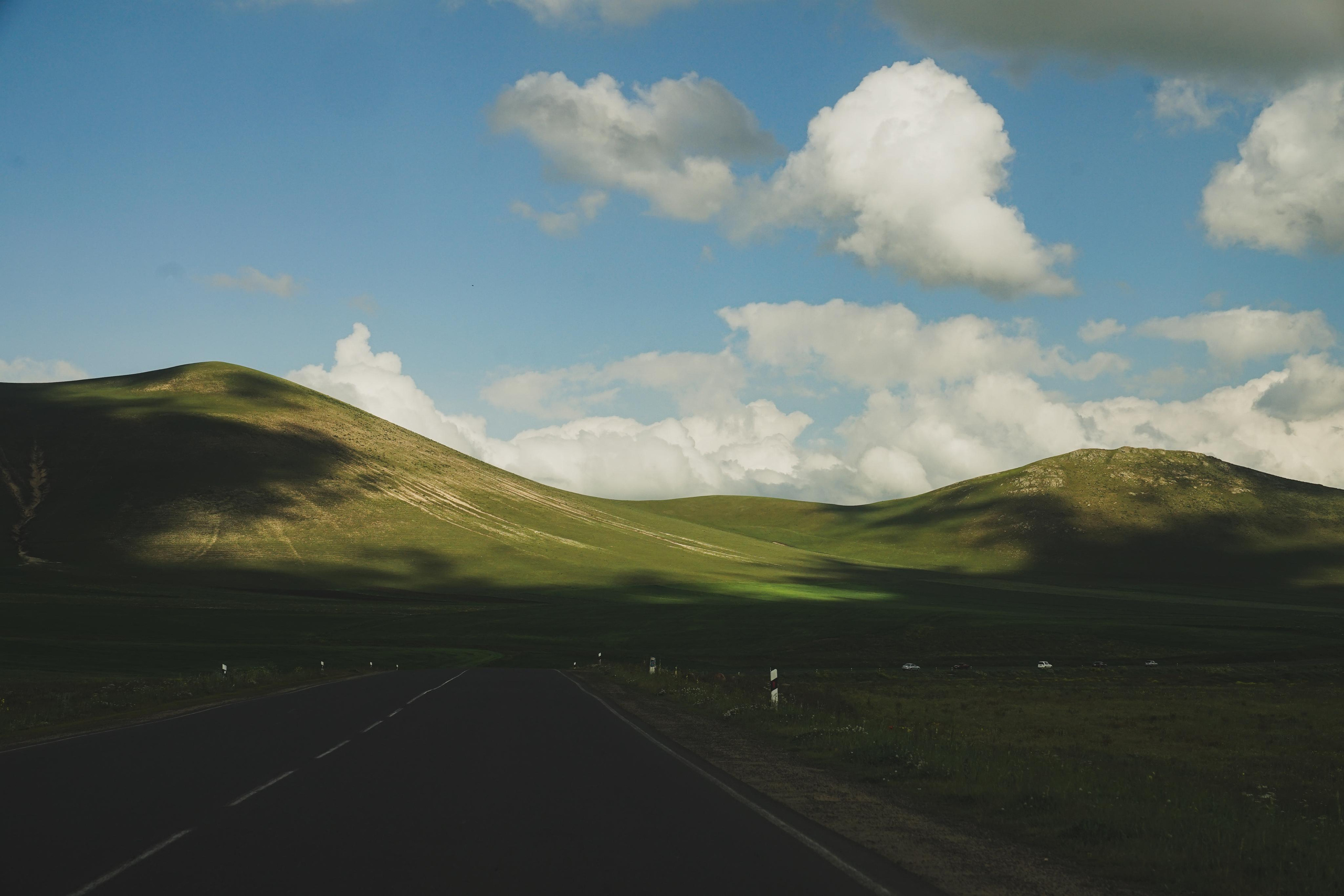Armenia. Photograph and videograph in Israel