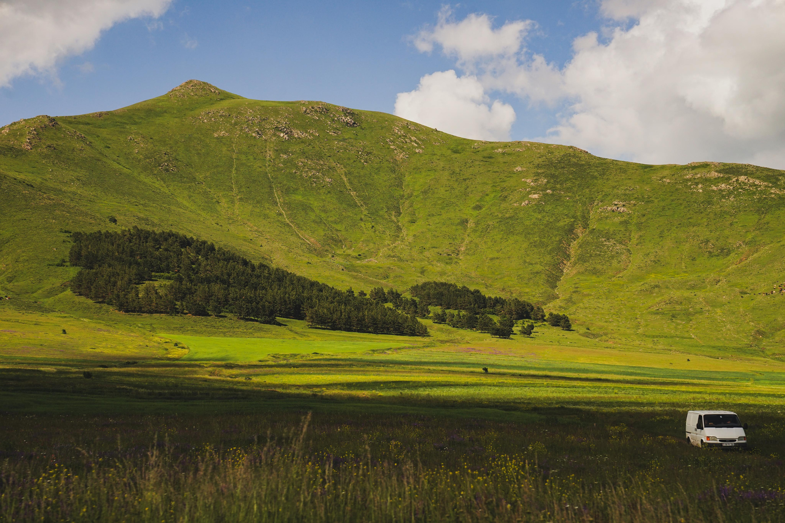 Armenia. Photograph and videograph in Israel