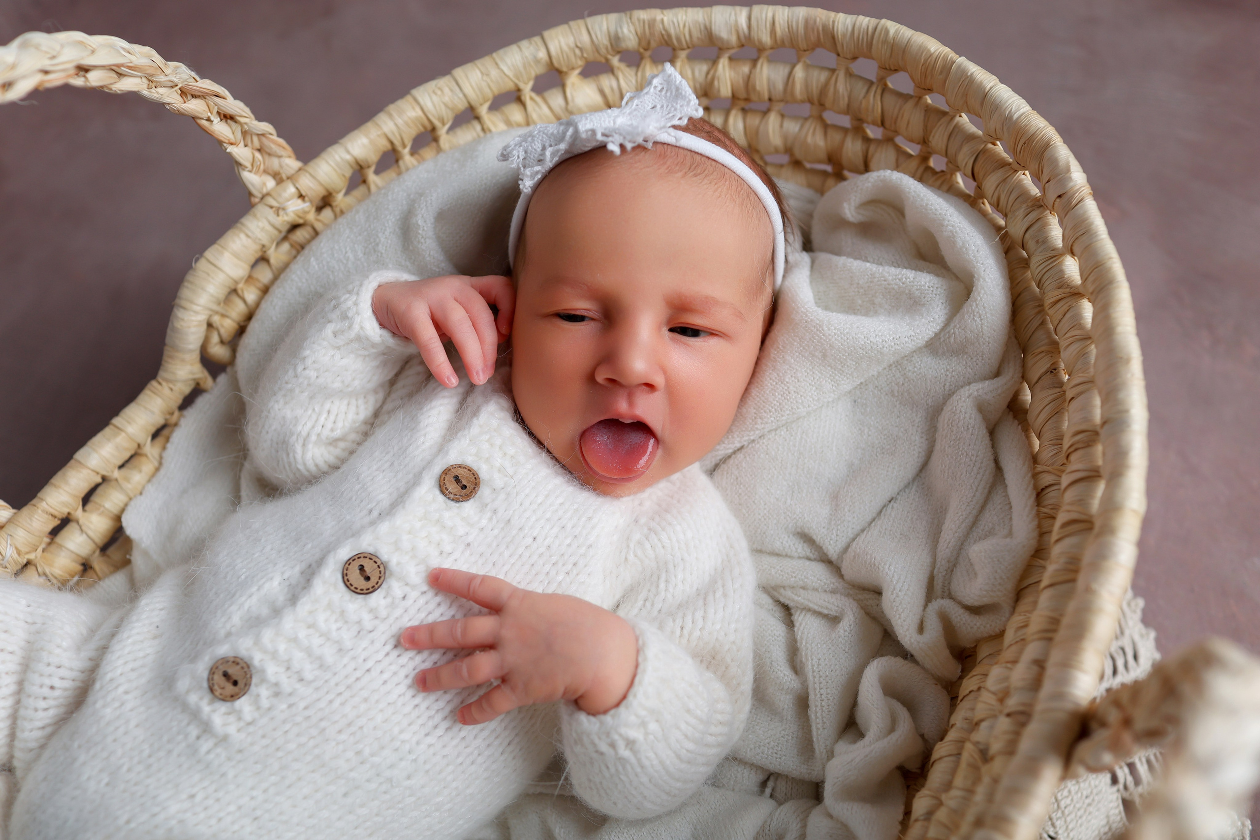 Новорожденные. Нина Зеленева фотограф новорожденных