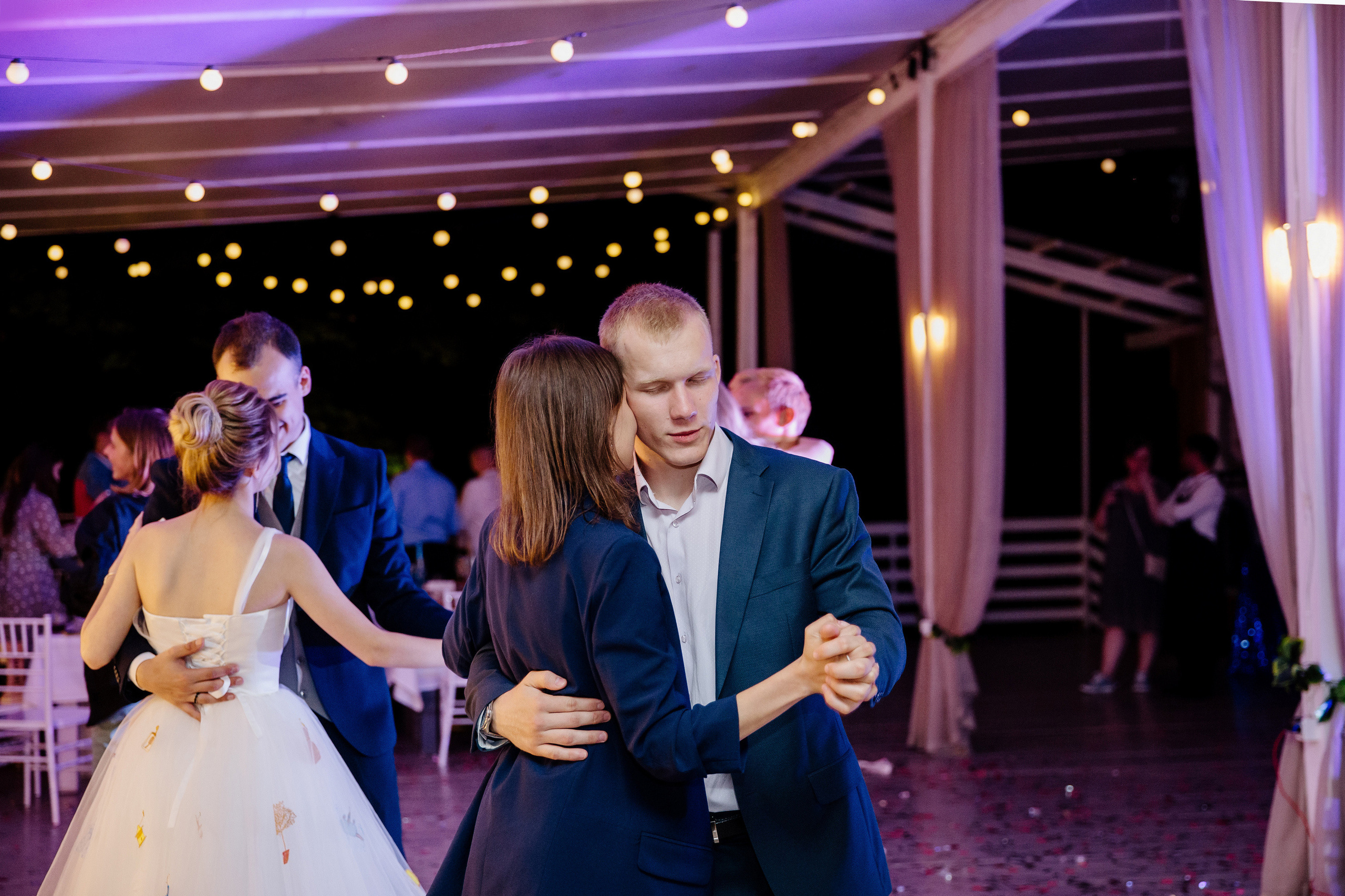 Дворец бракосочетания на ВДНХ. Свадьба на ВДНХ. Свадебный банкет в Forest Hall Форест Холл. Свадьба в Сокольниках. Свадебный и семейный фотограф Екатерина Иванова