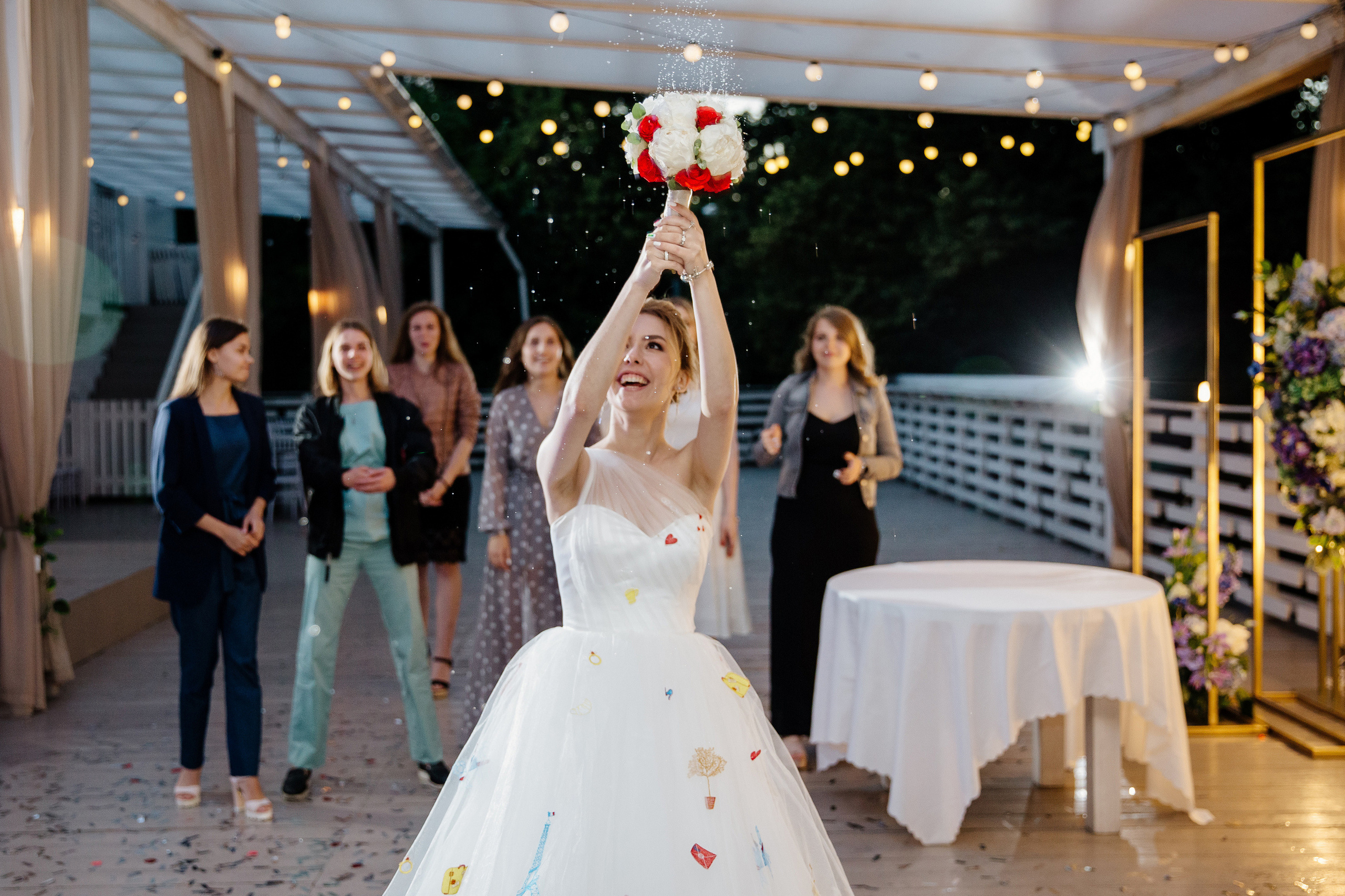 Дворец бракосочетания на ВДНХ. Свадьба на ВДНХ. Свадебный банкет в Forest Hall Форест Холл. Свадьба в Сокольниках. Свадебный и семейный фотограф Екатерина Иванова