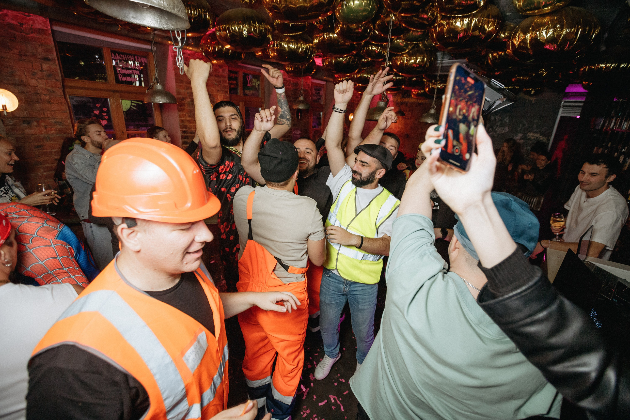 IVENT PARTY. СВОИ. ФОТООТЧЕТЫ-СОБЫТИЯ-МЕСТА