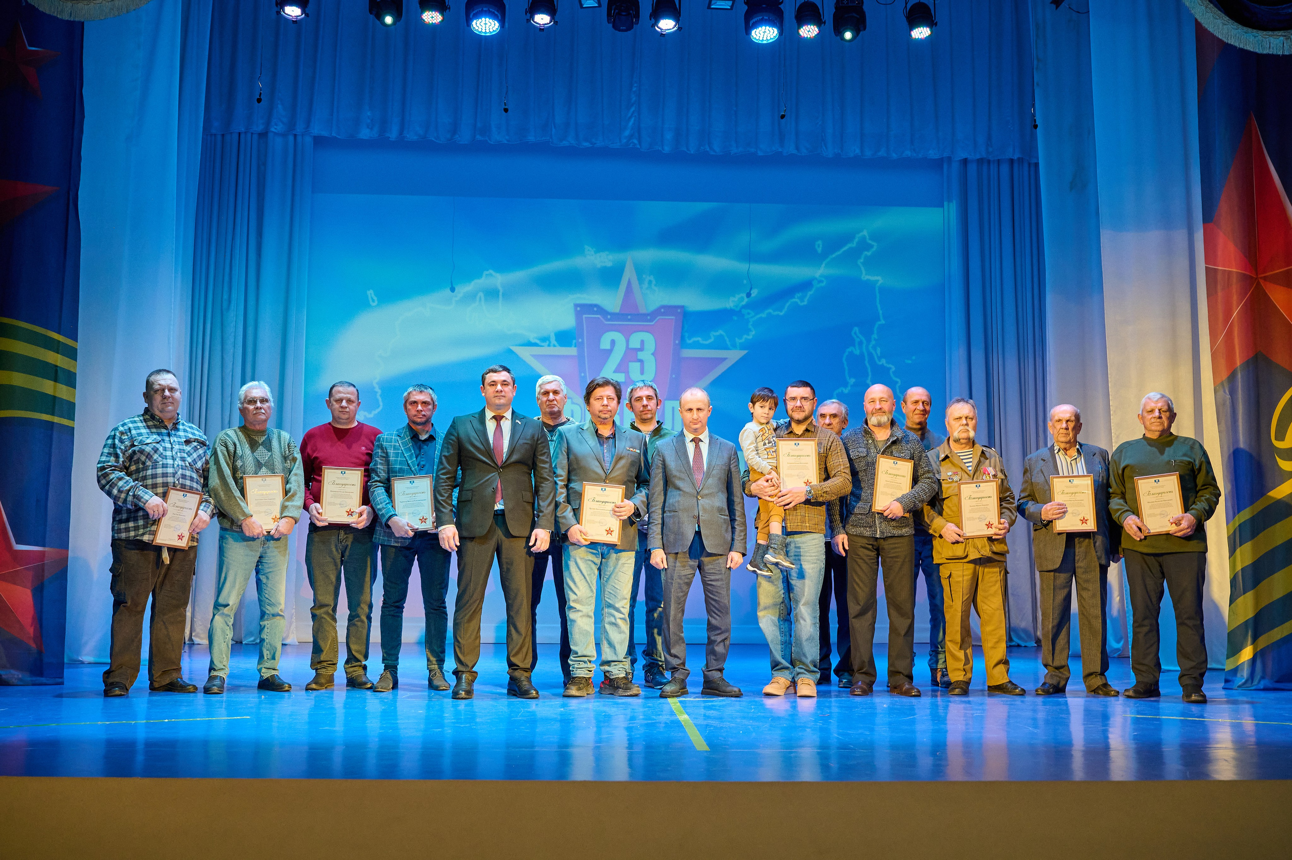 23 февраля Марьина роща. Жизнь курорта Кабардинка в фотографиях