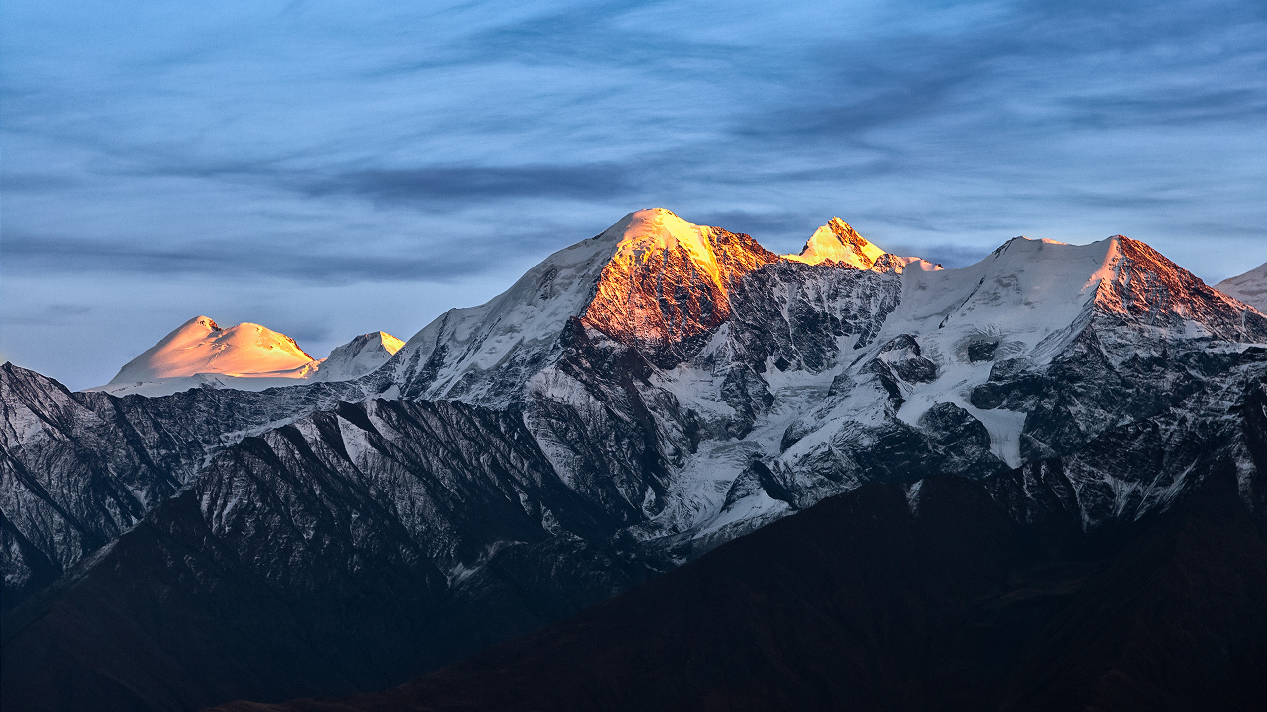 Джип туры по горам Осетии, фотосессии в горах