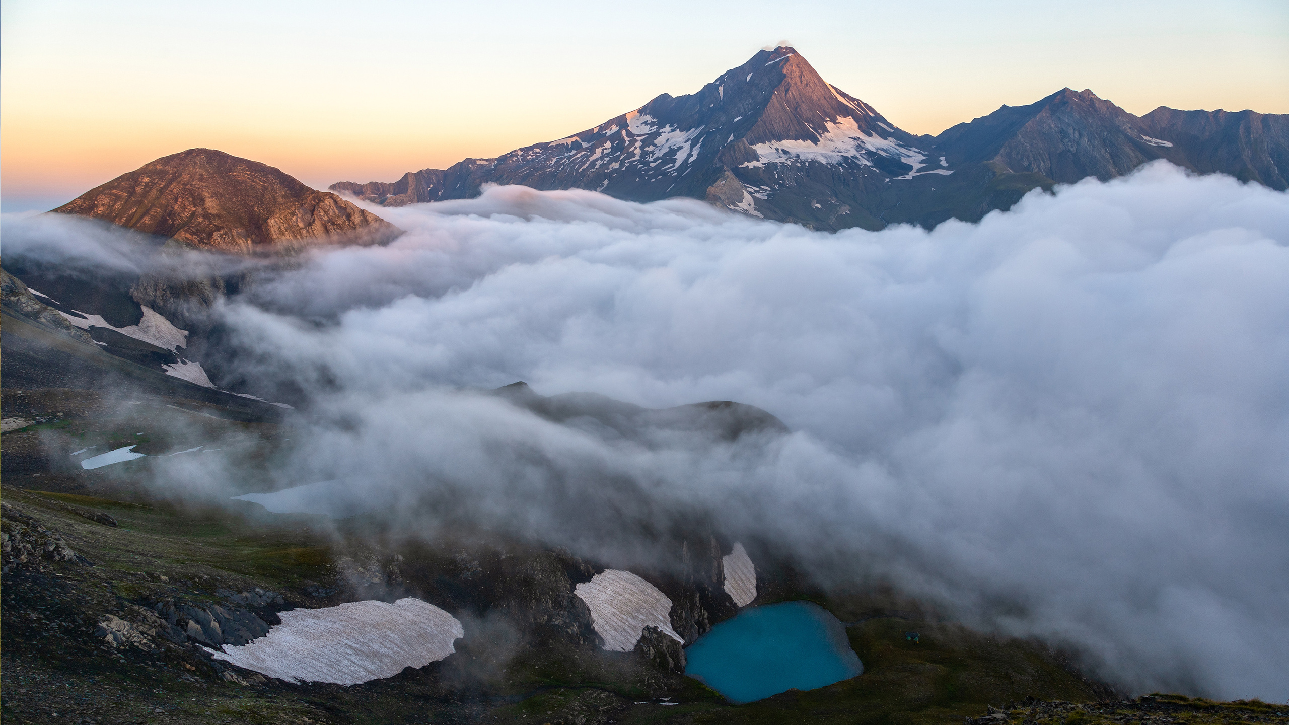 Джип туры по горам Осетии, фотосессии в горах