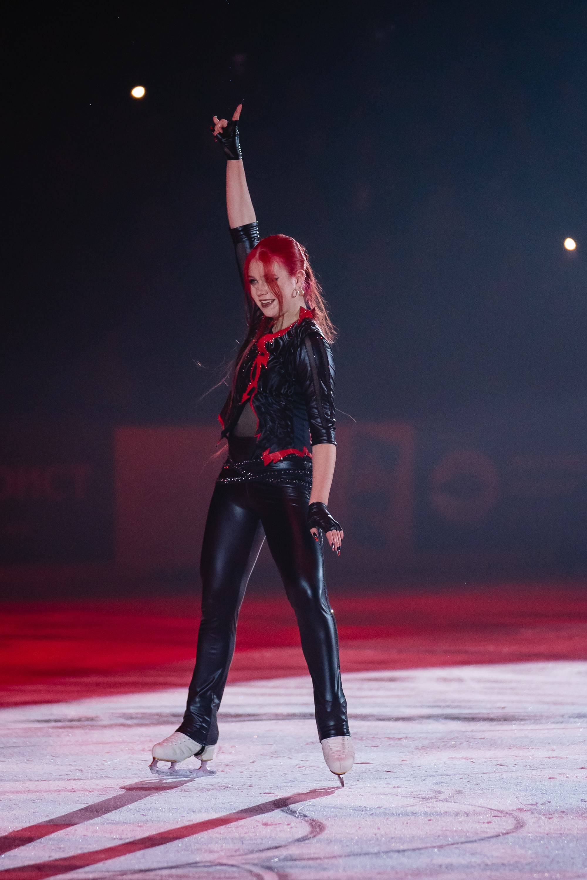 Шоу «Чемпионы на льду» в Новосибирске. Воробьева Ксения — Спортивный и танцевальный фотограф Новосибирск