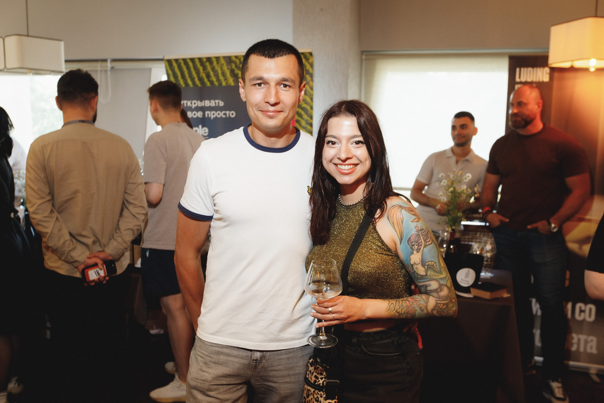 ФЕСТИВАЛЬ РОССИЙСКОГО ВИНА. СВОИ. ФОТООТЧЕТЫ-СОБЫТИЯ-МЕСТА