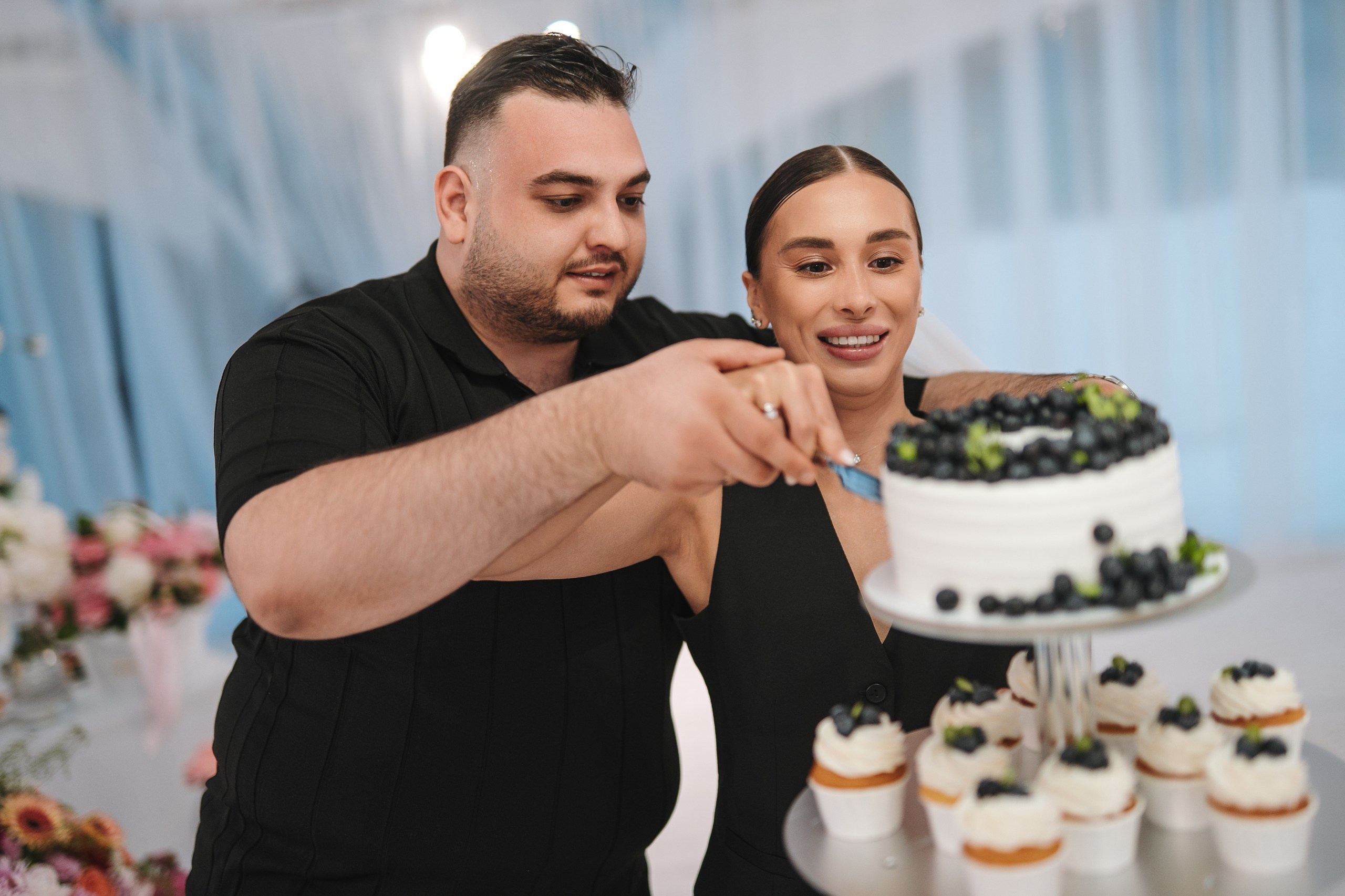 Свадьба 7 июня 2026 года — фотосессия, ЗАГС и банкет в шатре «Под облаками» в Нагаево с ведущим Артуром Ильясовым