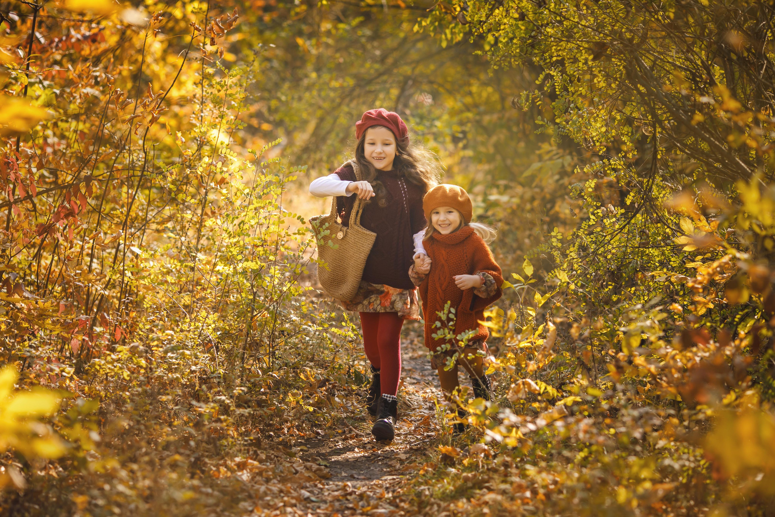 Яркие осенние сестрички. Семейный и детский фотограф в Ростове-на-Дону