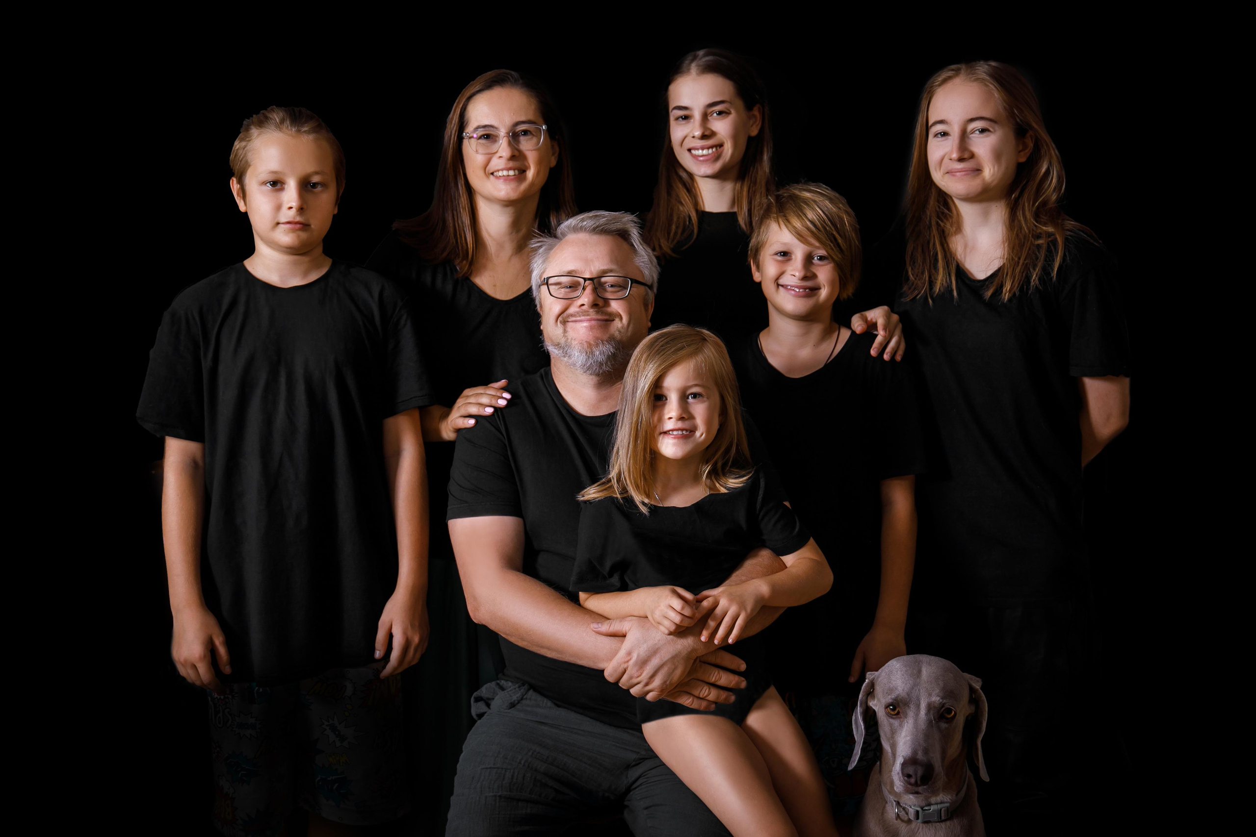 Домашняя серия семейных портретов. Семейный и детский фотограф в Ростове-на-Дону