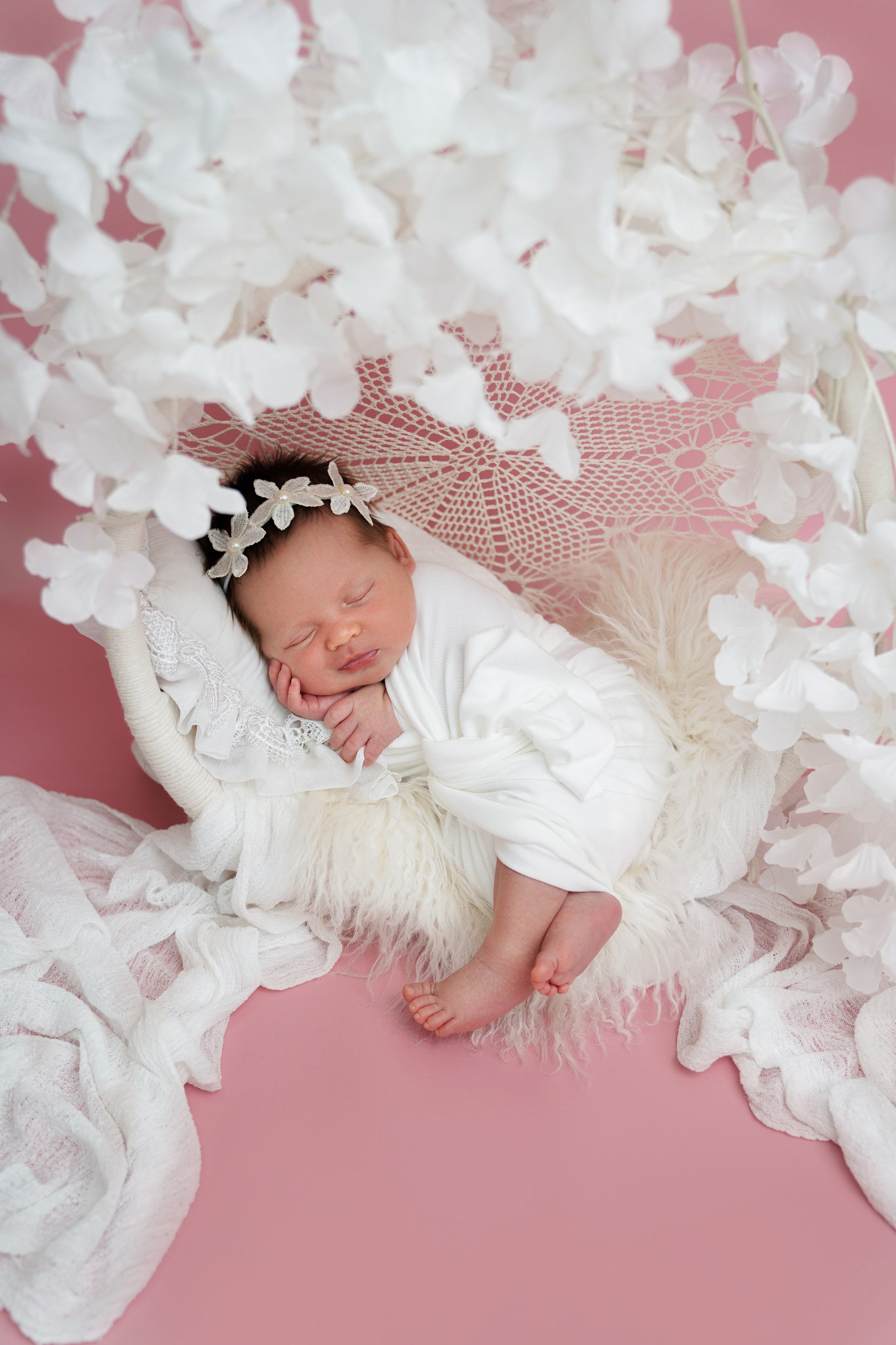 Фотосессия новорожденного (newborn). Фотограф новорожденных, детей до года и беременных в Симферополе