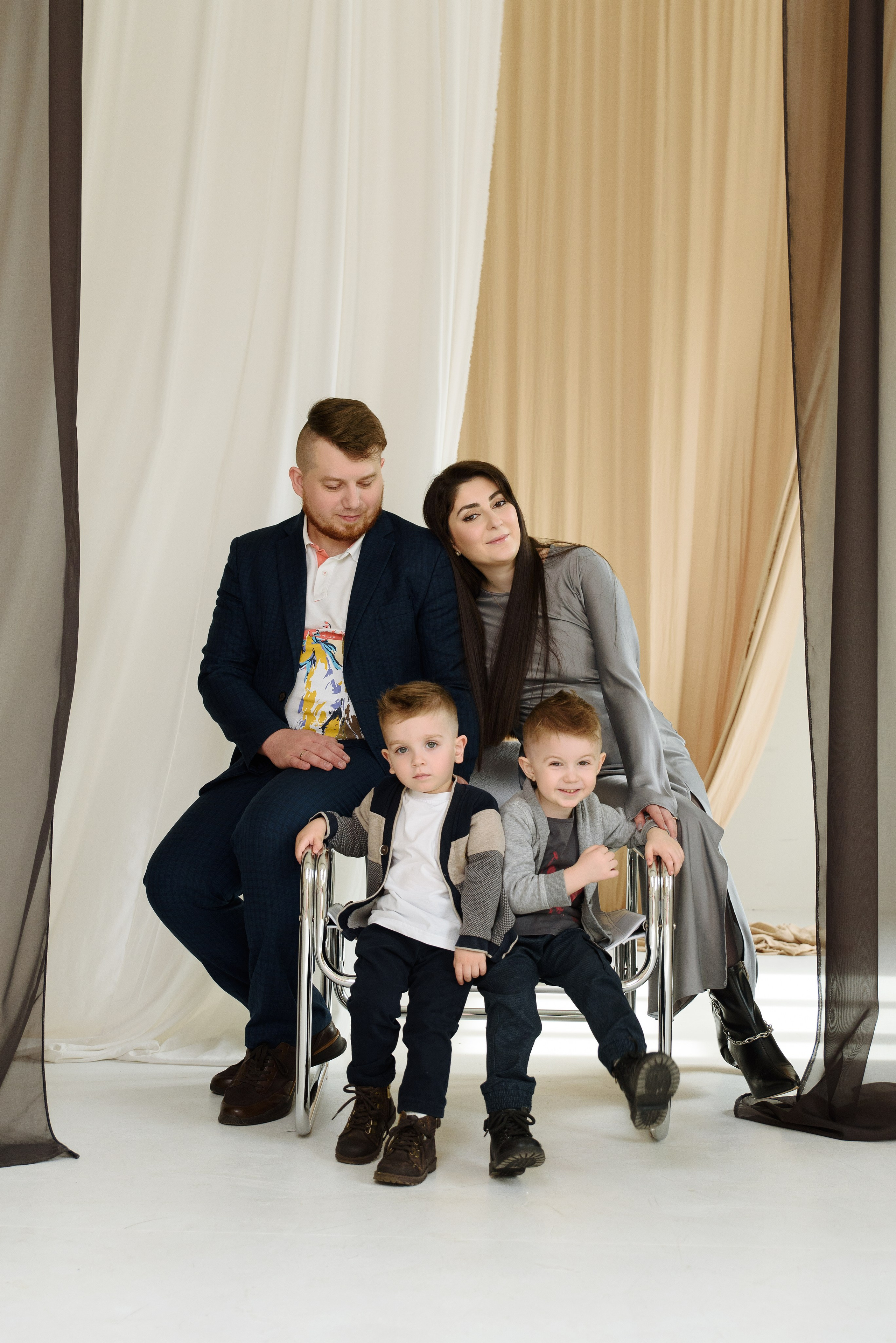 СЕМЕЙНЫЕ / LOVESTORY/ПОДРУГИ. Фотограф Ростов-на-Дону