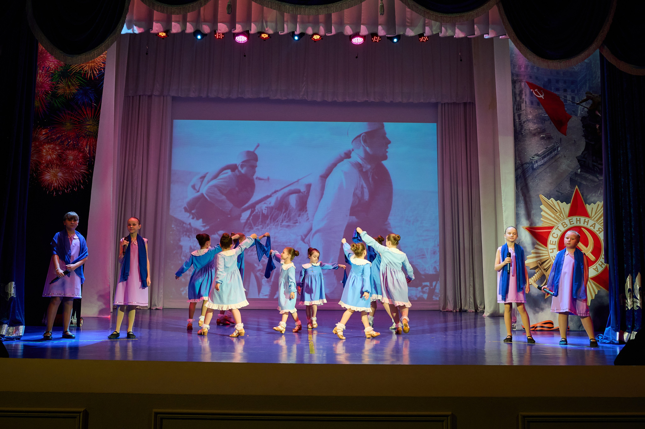 Концерт к 9 мая в с. Марьина Роща. Жизнь курорта Кабардинка в фотографиях