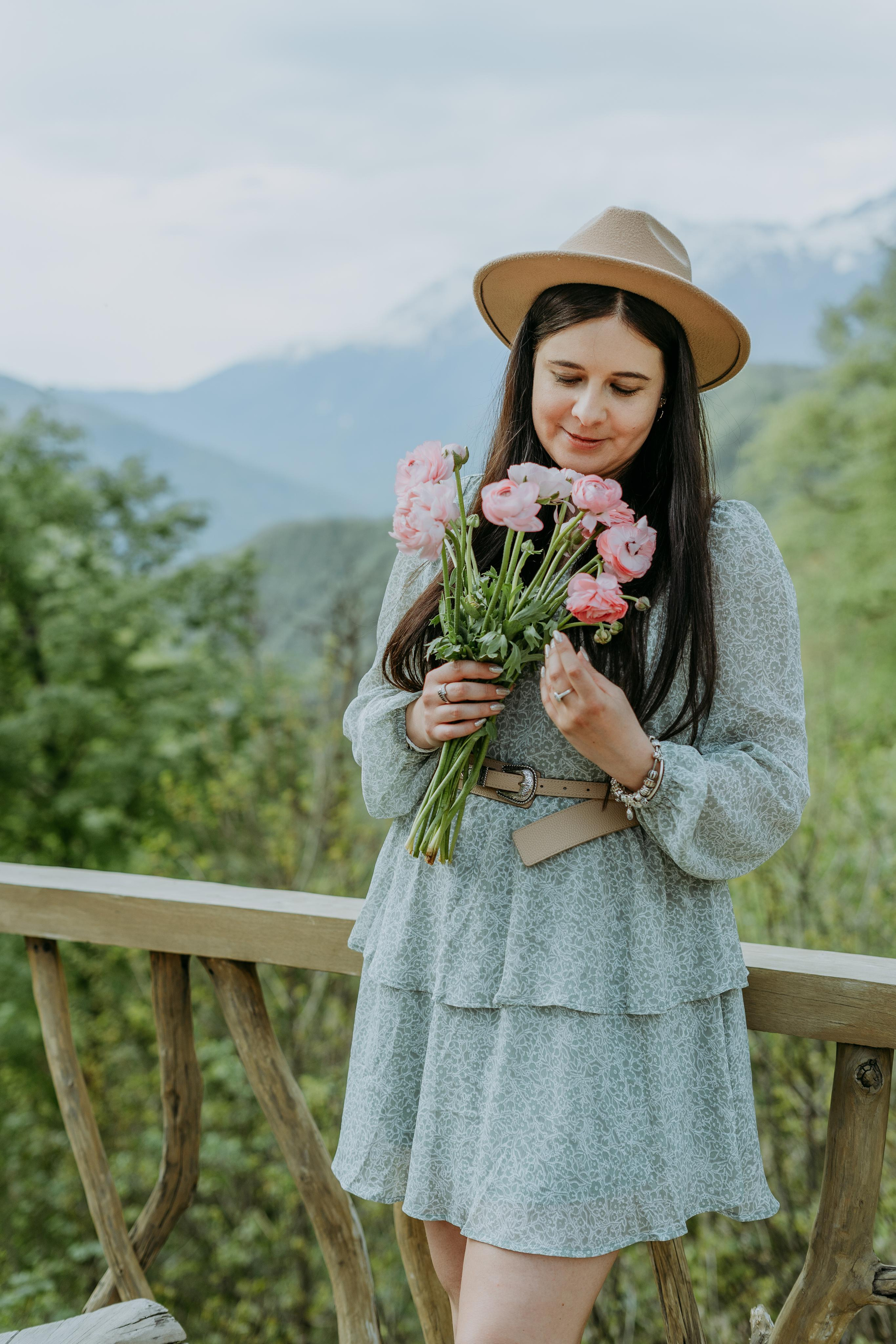 Катя и Маша в Красной Поляне. Фотограф в Сочи и Абхазии | Фототуры | September Air