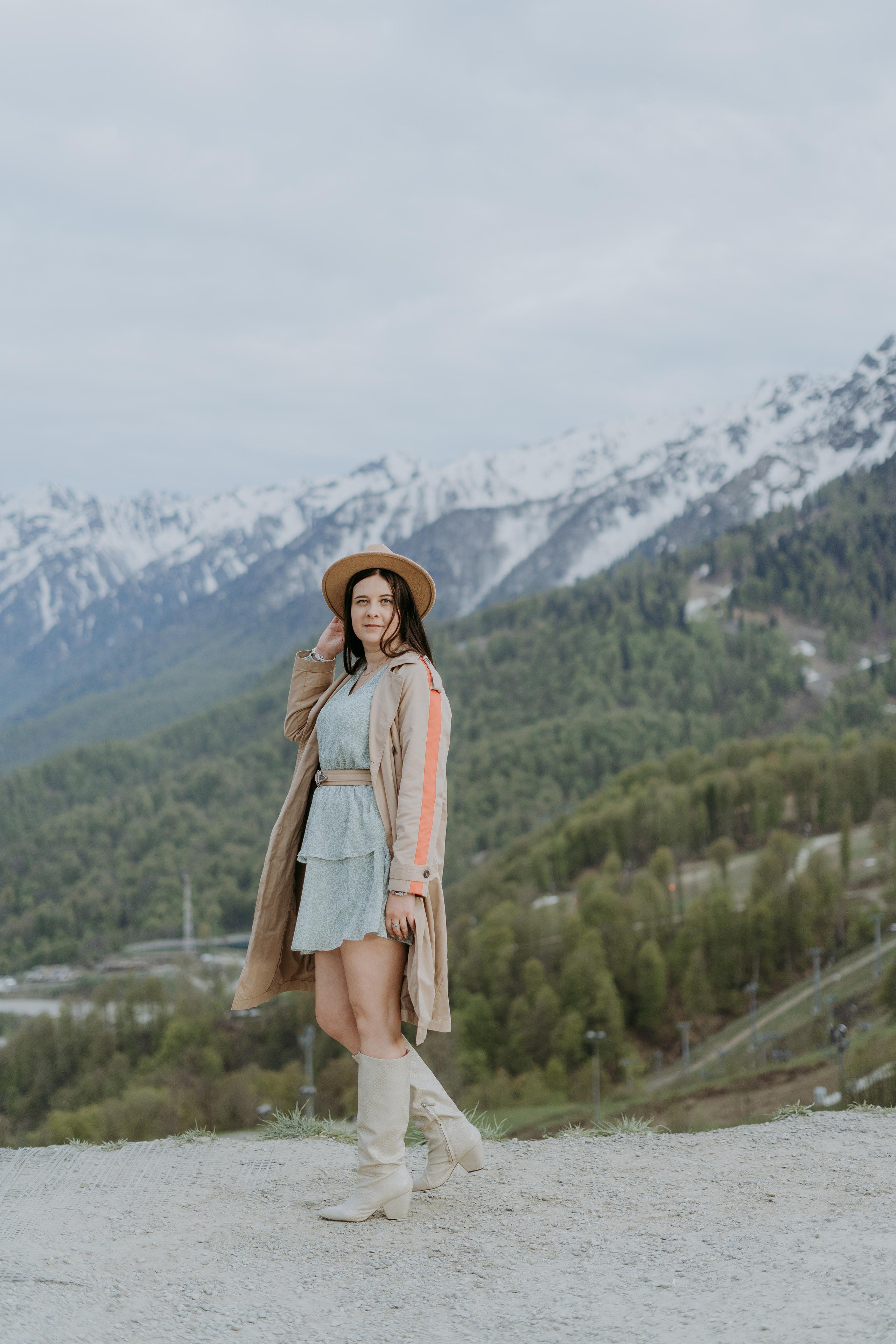 Катя и Маша в Красной Поляне. Фотограф в Сочи и Абхазии | Фототуры | September Air