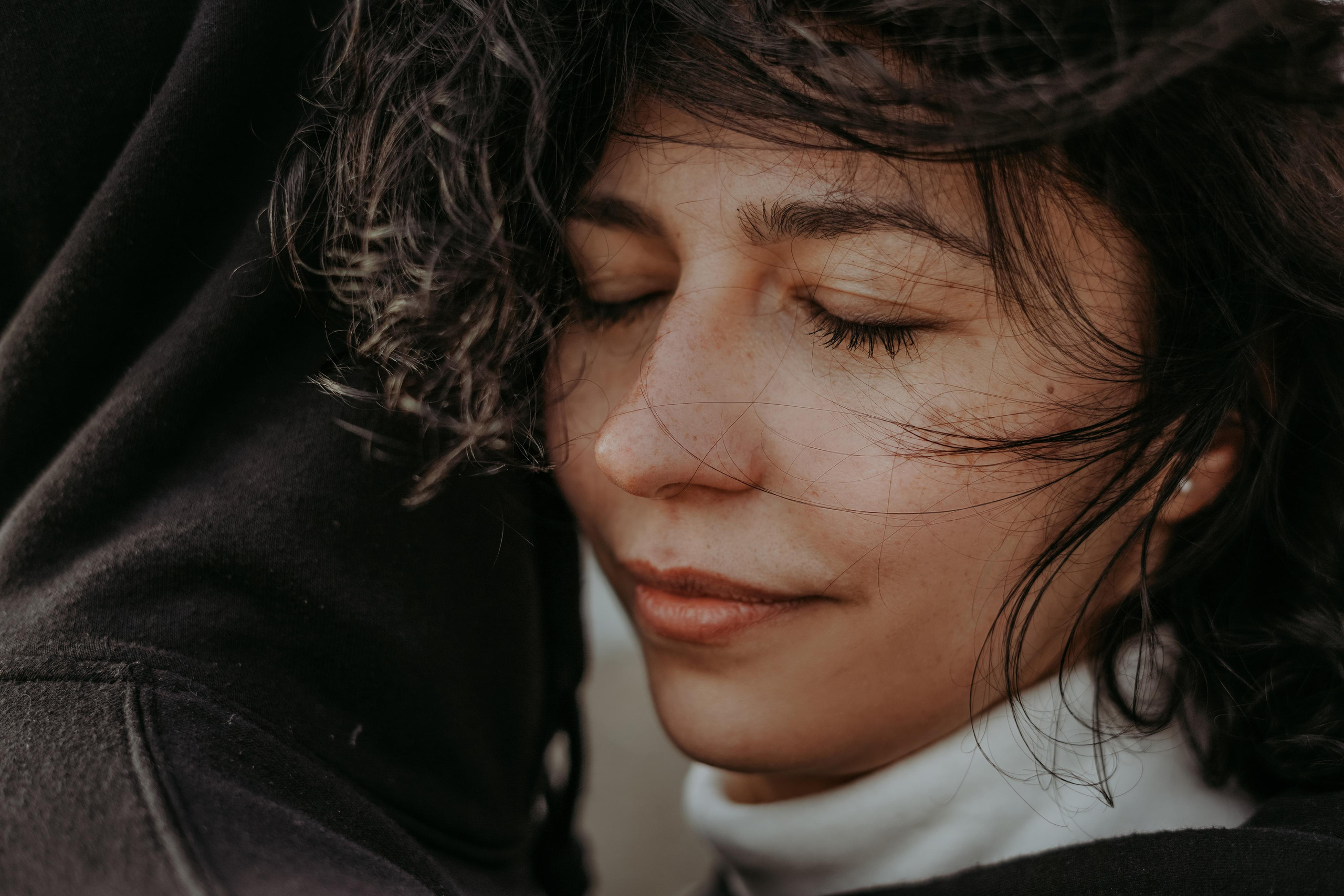 Анна и Алексей на пляже Ривьера в Сочи. Фотограф в Сочи и Абхазии | Фототуры | September Air