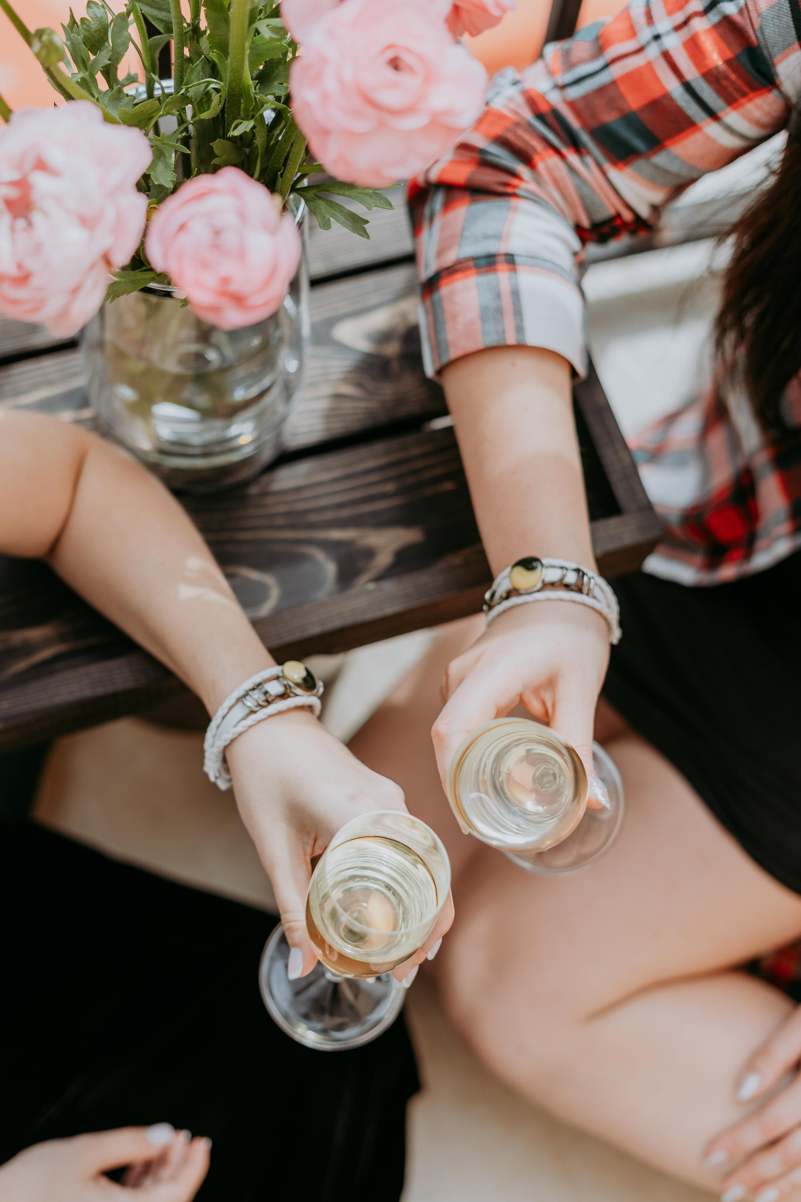 Катя и Маша в Красной Поляне. Фотограф в Сочи и Абхазии | Фототуры | September Air