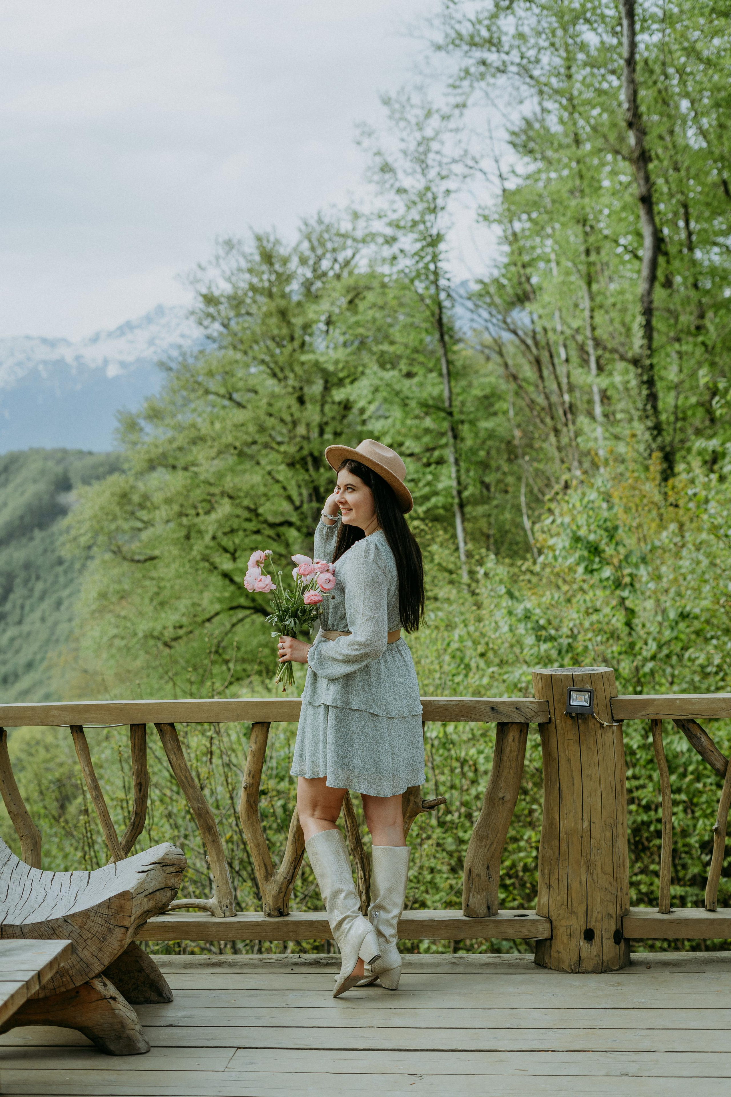 Катя и Маша в Красной Поляне. Фотограф в Сочи и Абхазии | Фототуры | September Air