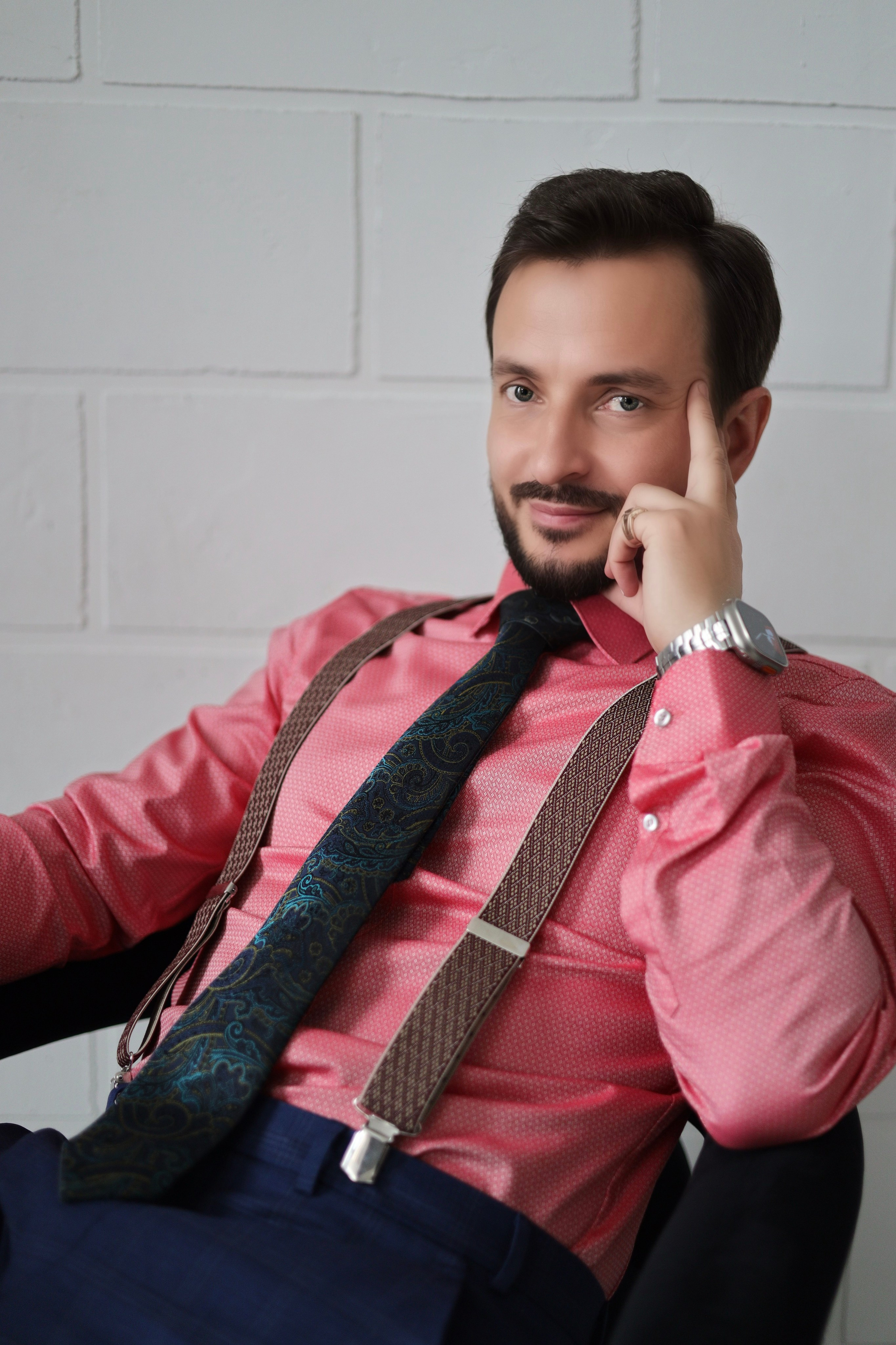 Мужская фотосессия для Юрия. Профессиональный фотограф Максим Романов в городе Хабаровске