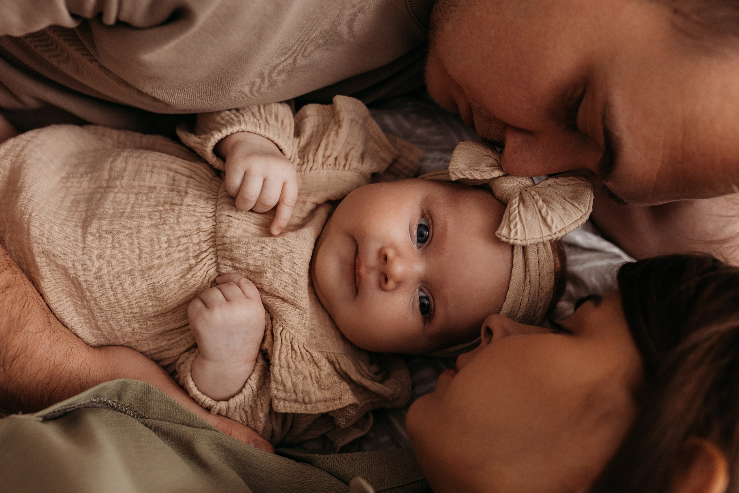Домашняя лайфстайл фотосессия. Фотограф новорожденных в г. Барнаул Ренпенинг Катерина