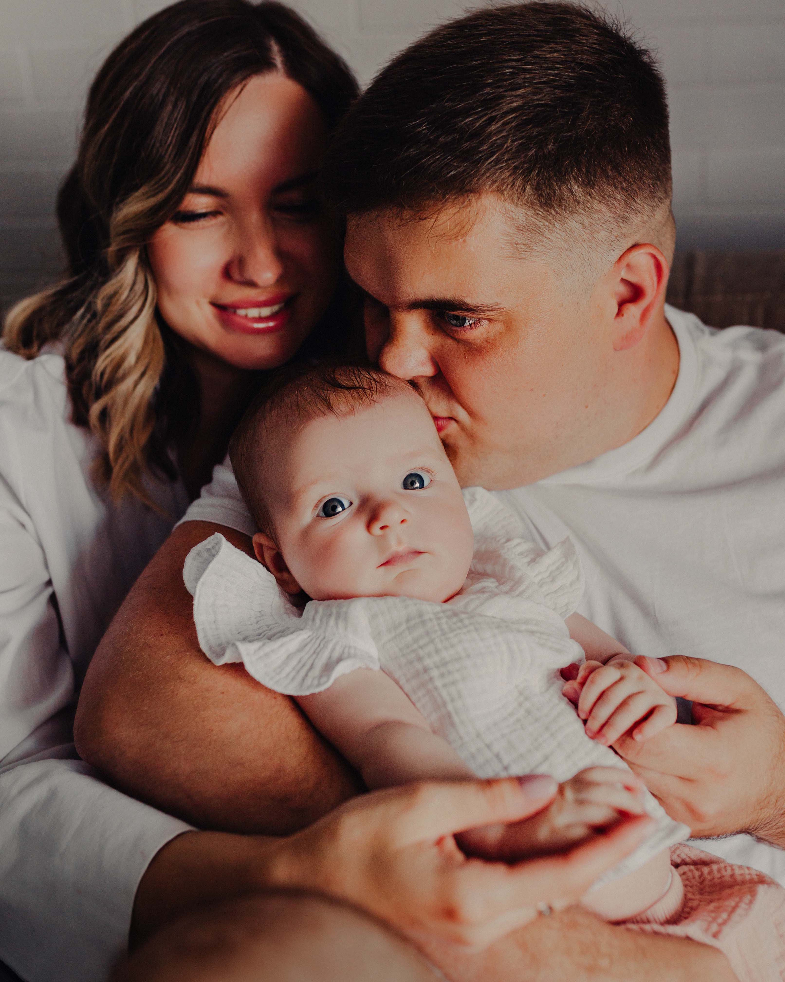 Домашняя съемка для Мирославы и ее родителей. Семейный и индивидуальный фотограф в Санкт-Петербурге Маргарита Щипкова