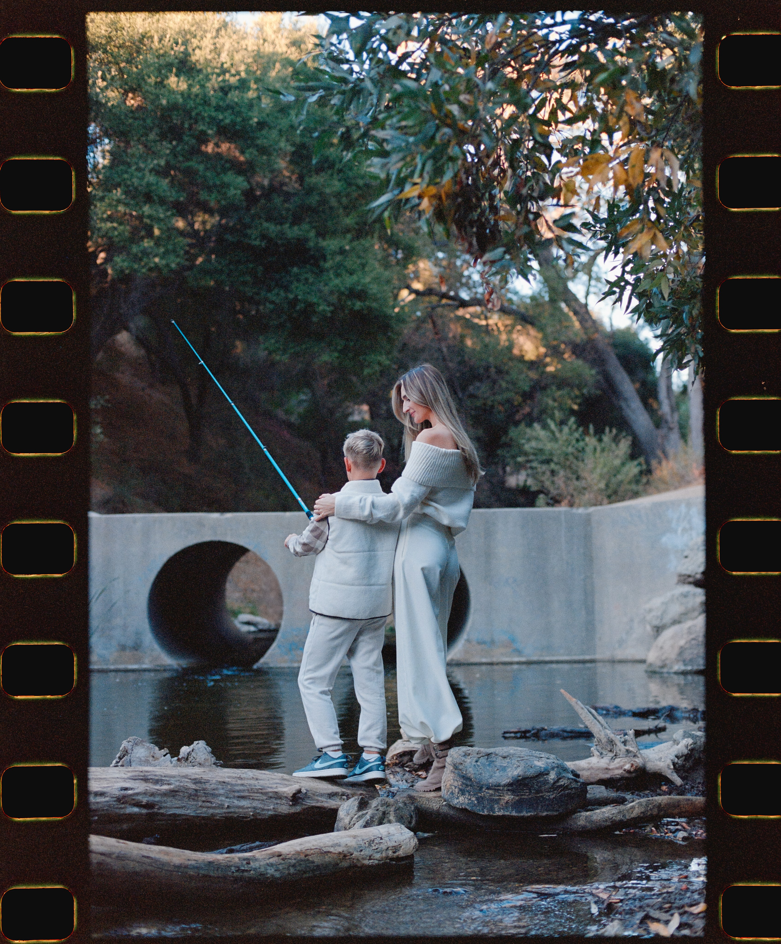 Family. Film photographer in Los Angeles Anastasiya Pankova